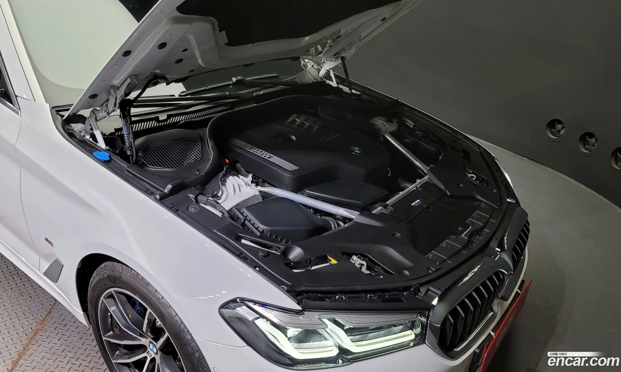 BMW 5Er 520I M Sports 2023 - фотография 15572129