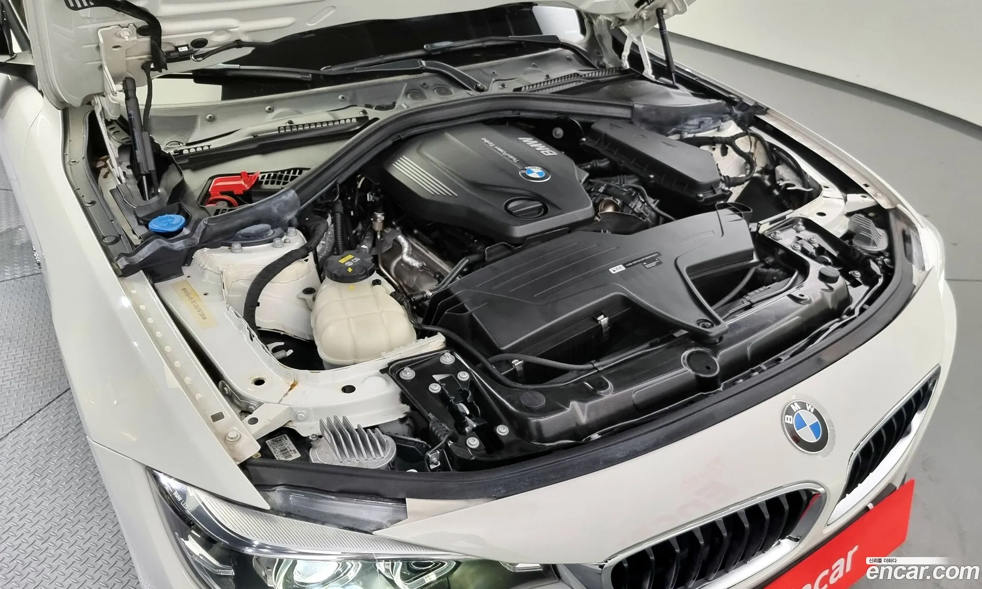 BMW 4Er F32F33F36 420D xDrive Sports Gran Coupe 2018 - фотография 15699026