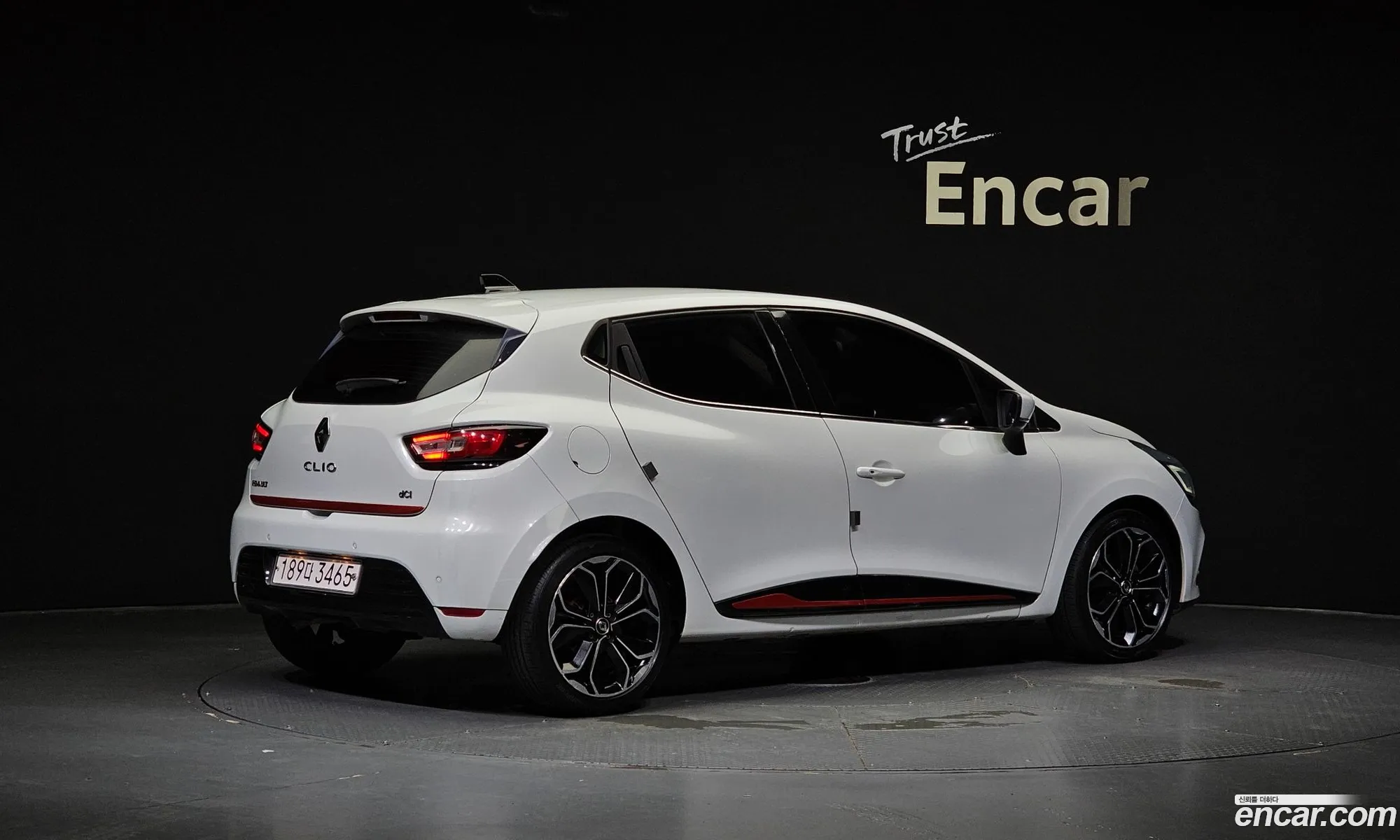 Renault Samsung Clio Intense 2018 - фотография 1869315