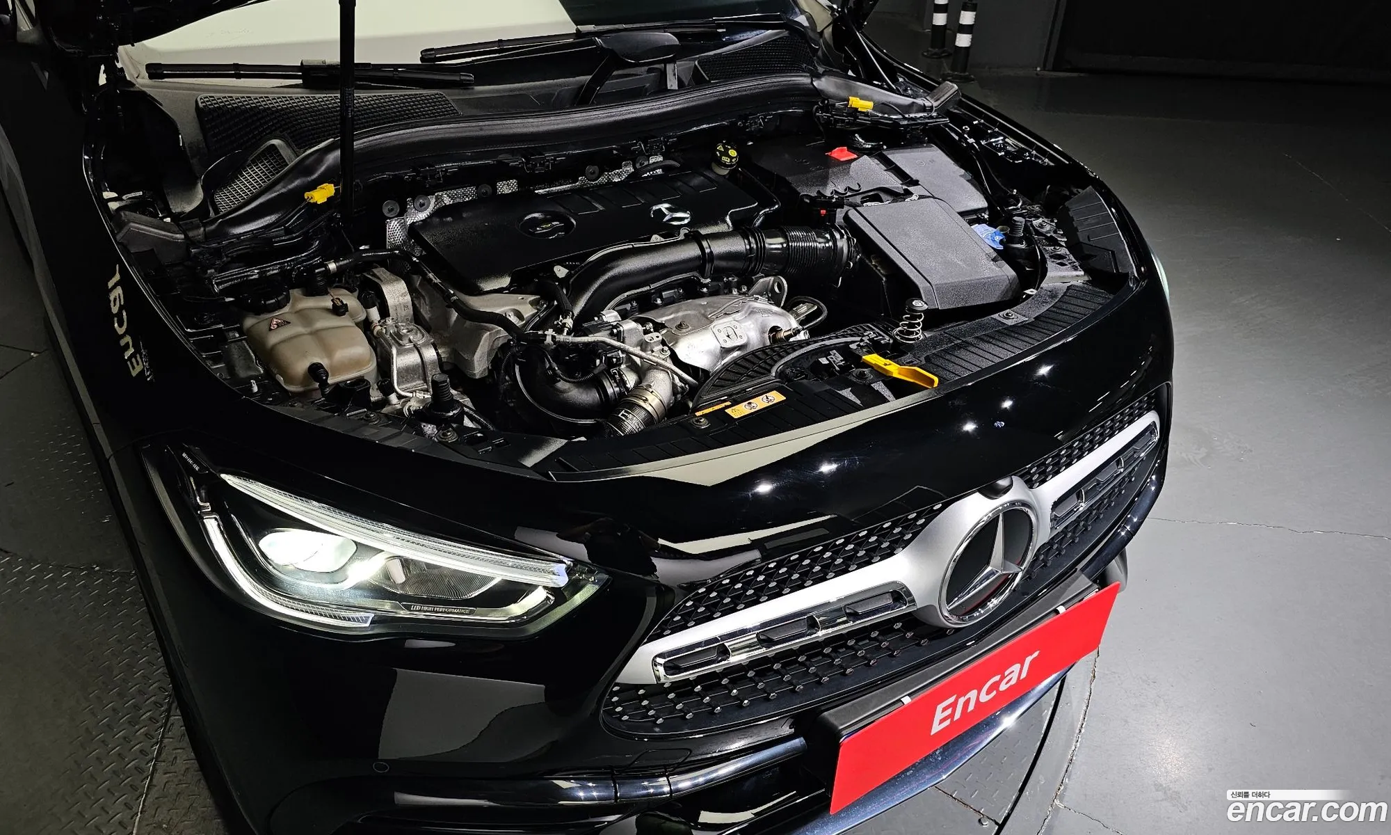 Mercedes-Benz Gla-Klasse Gla250 4Matic 2020 - фотография 18598477