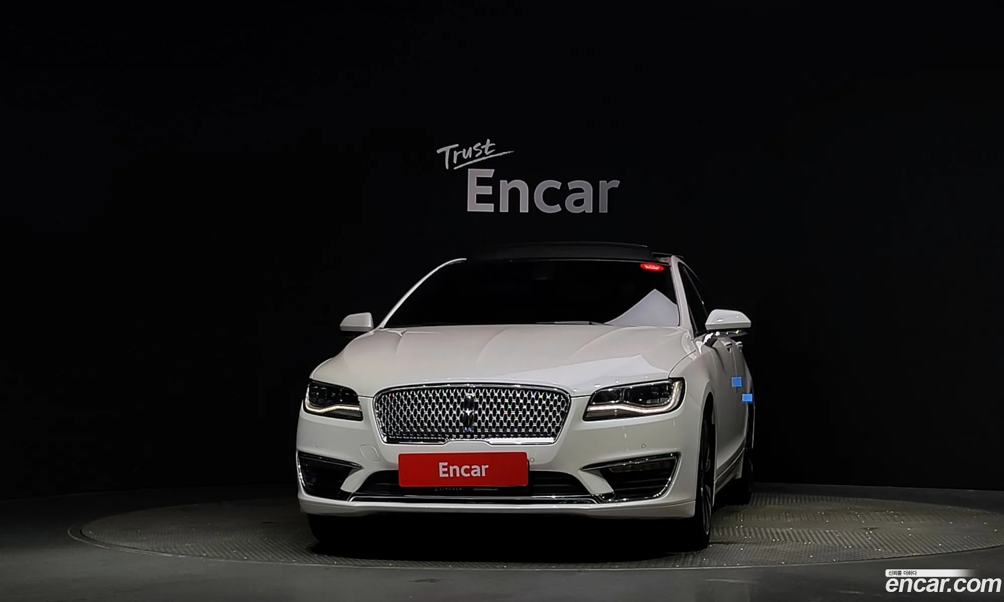 Lincoln Mkz Ii 20 2018 - фотография 4609756