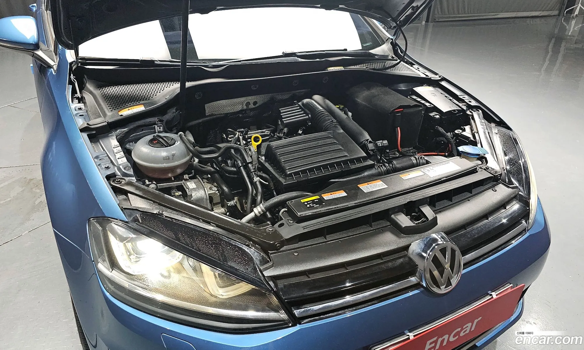 Volkswagen Golf Vii 14Tsi 2014 - фотография 12546019