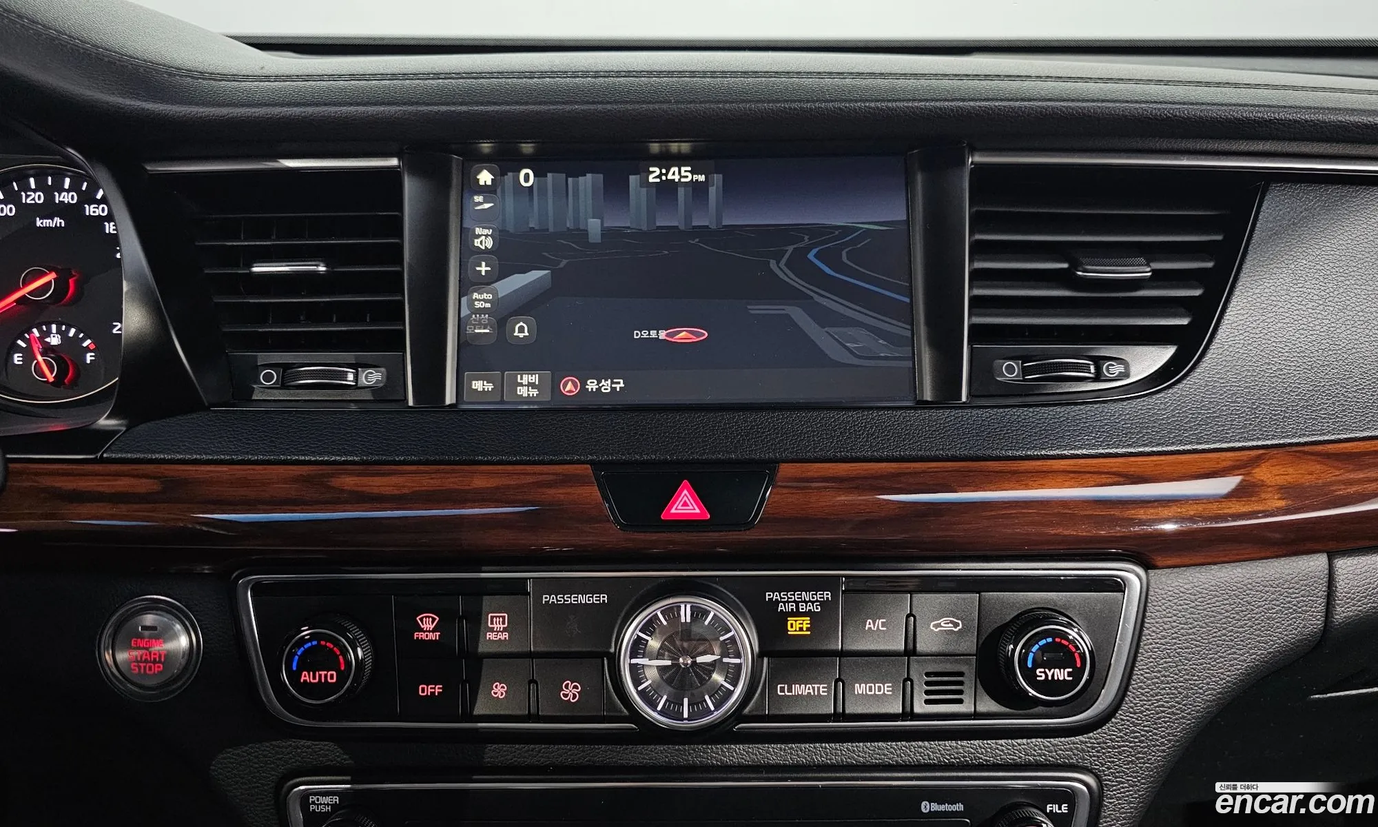 All New K7 30 Lpi Luxury Rent -A -Car - фотография 17285164
