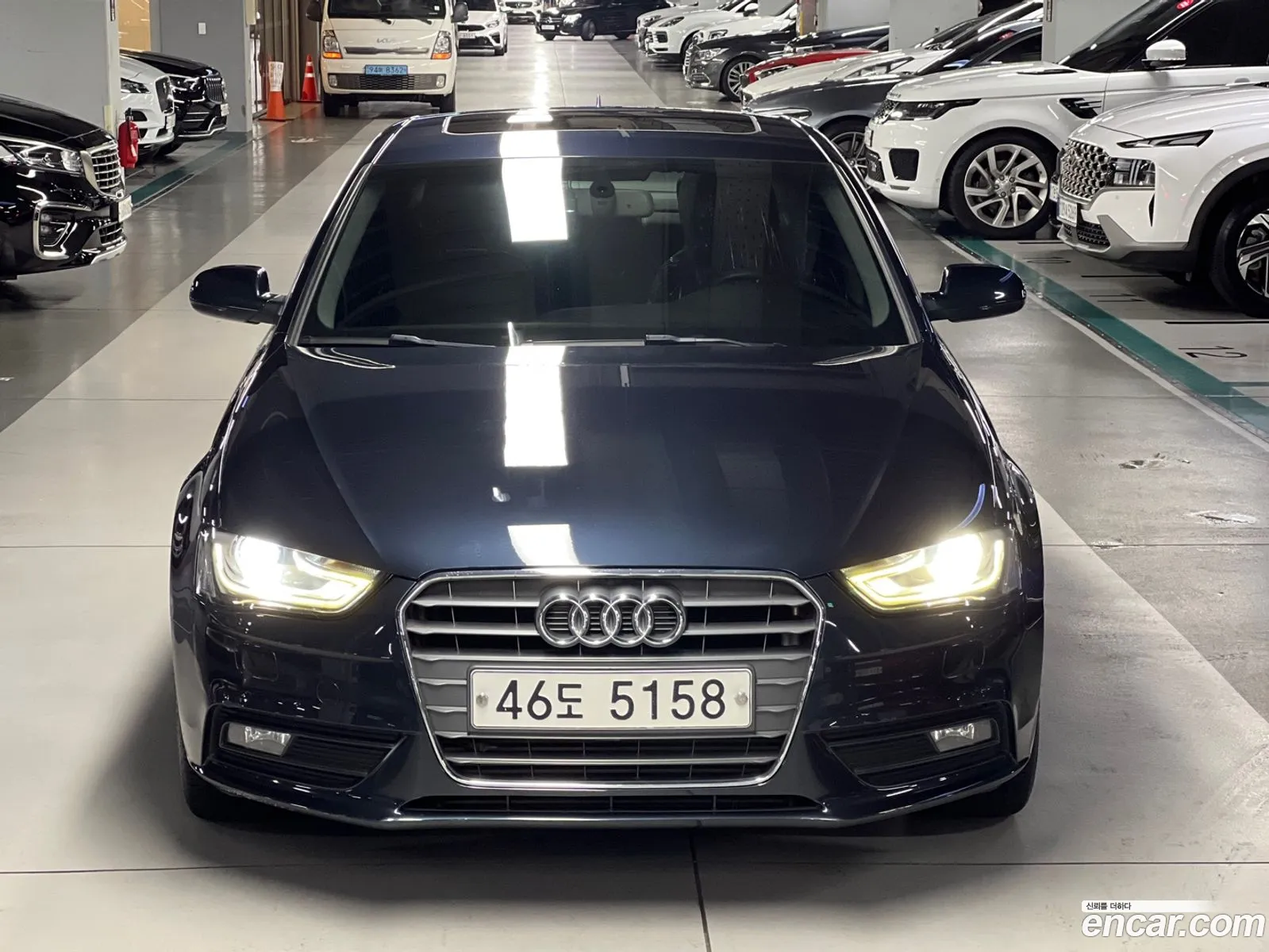 Audi A4 Iv B8 20 Tdi 2013 - фотография 8408041