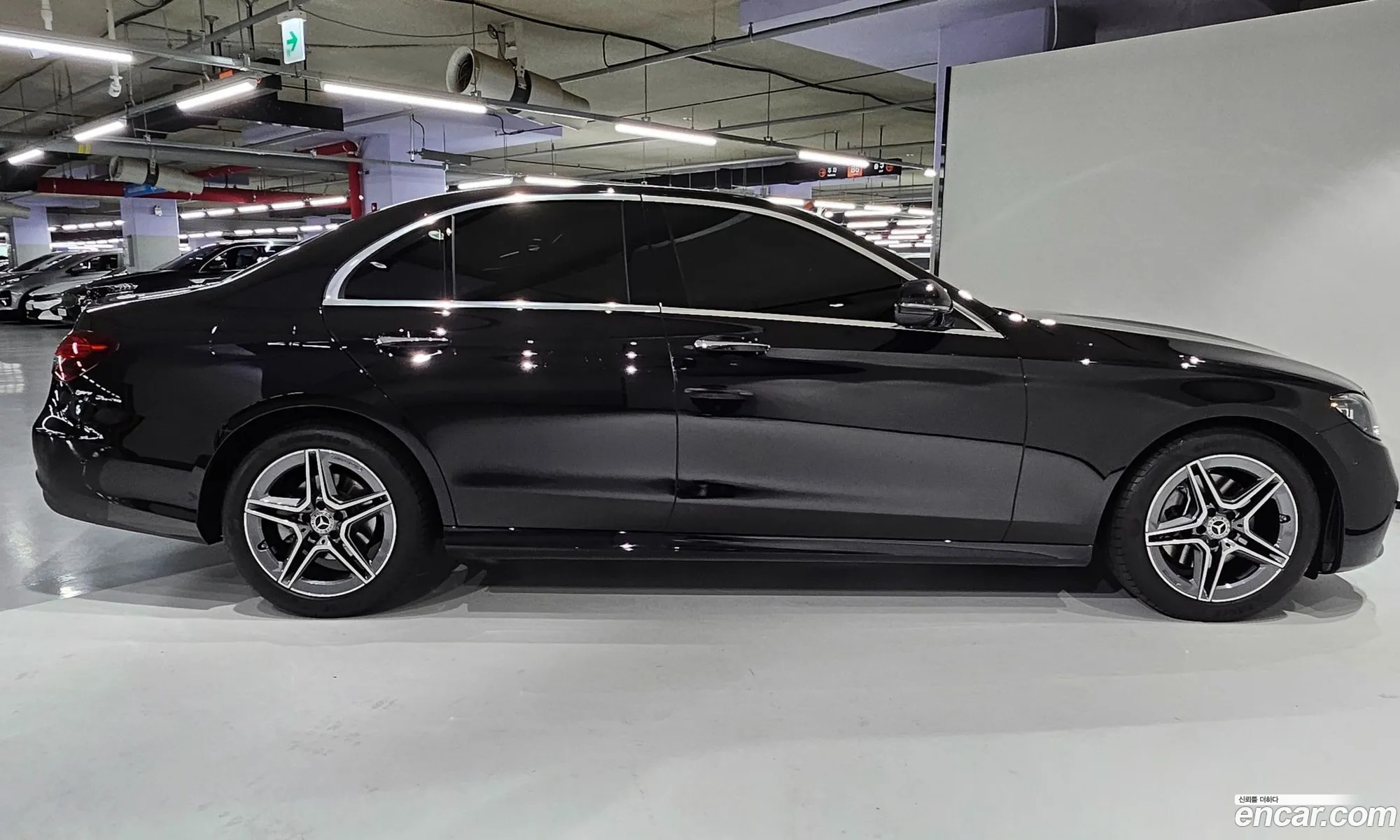 Mercedes-Benz E-Klasse E250 Amg Line 2023 - фотография 18580745