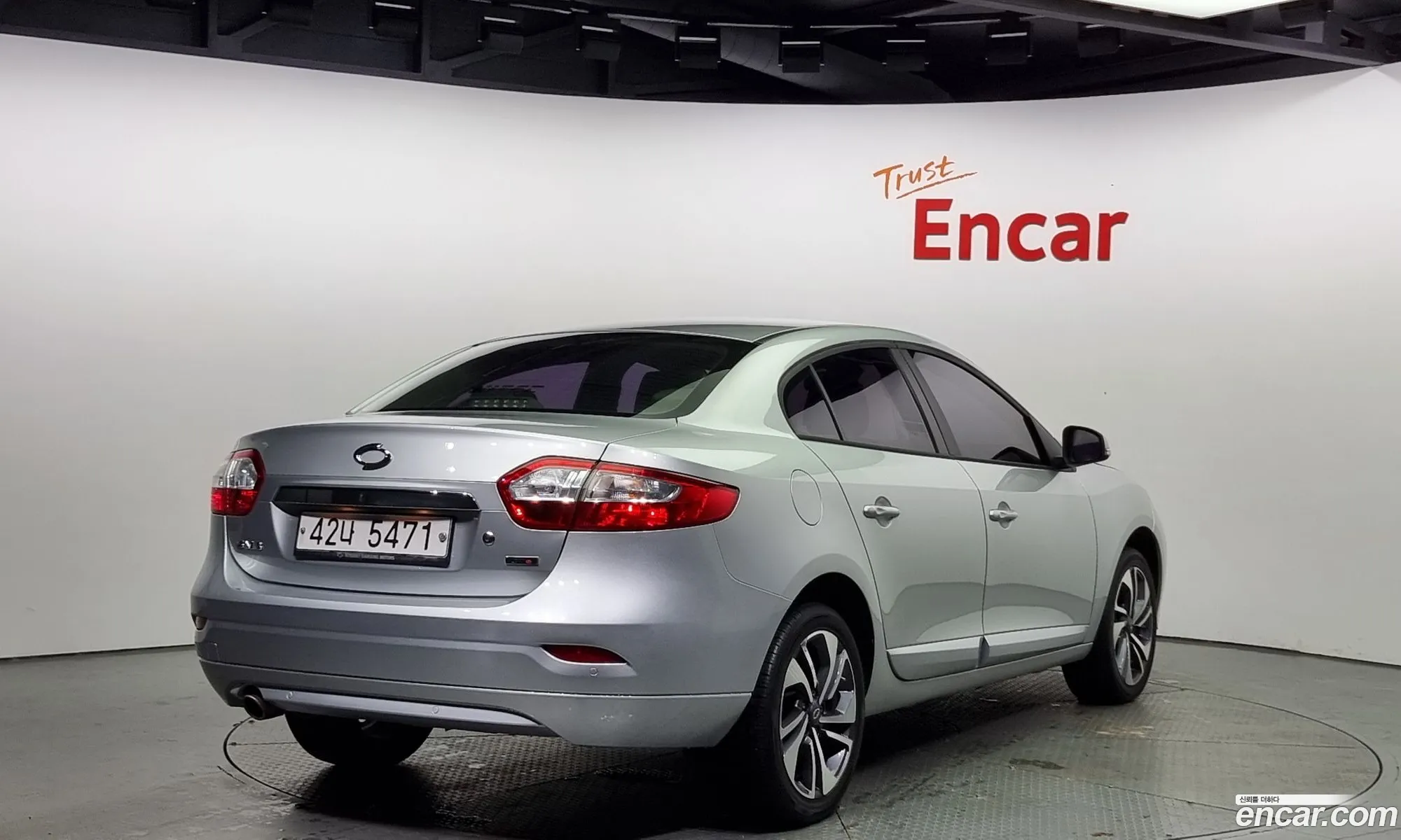 Renault Samsung Sm3 Ii Se 2018 - фотография 2401680