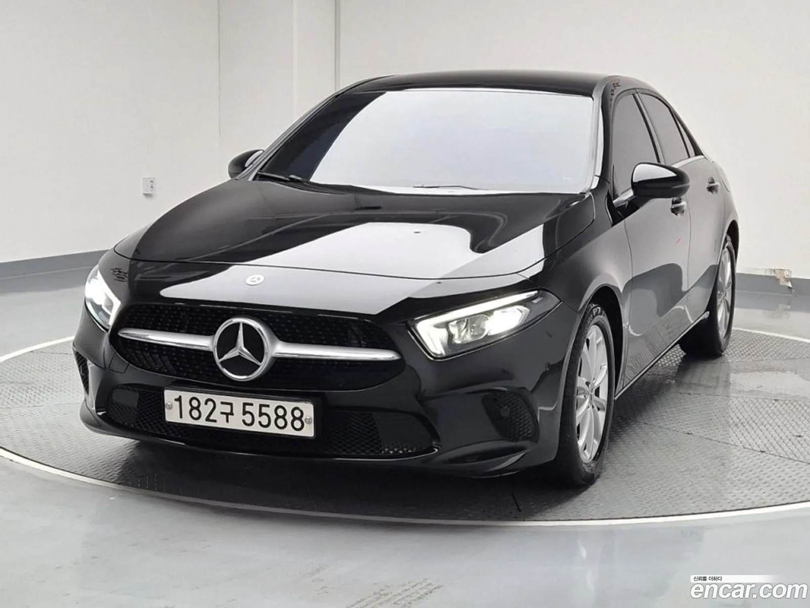 Mercedes-Benz A-Klasse Iv W177 A220 Sedan 2020 - фотография 18598460