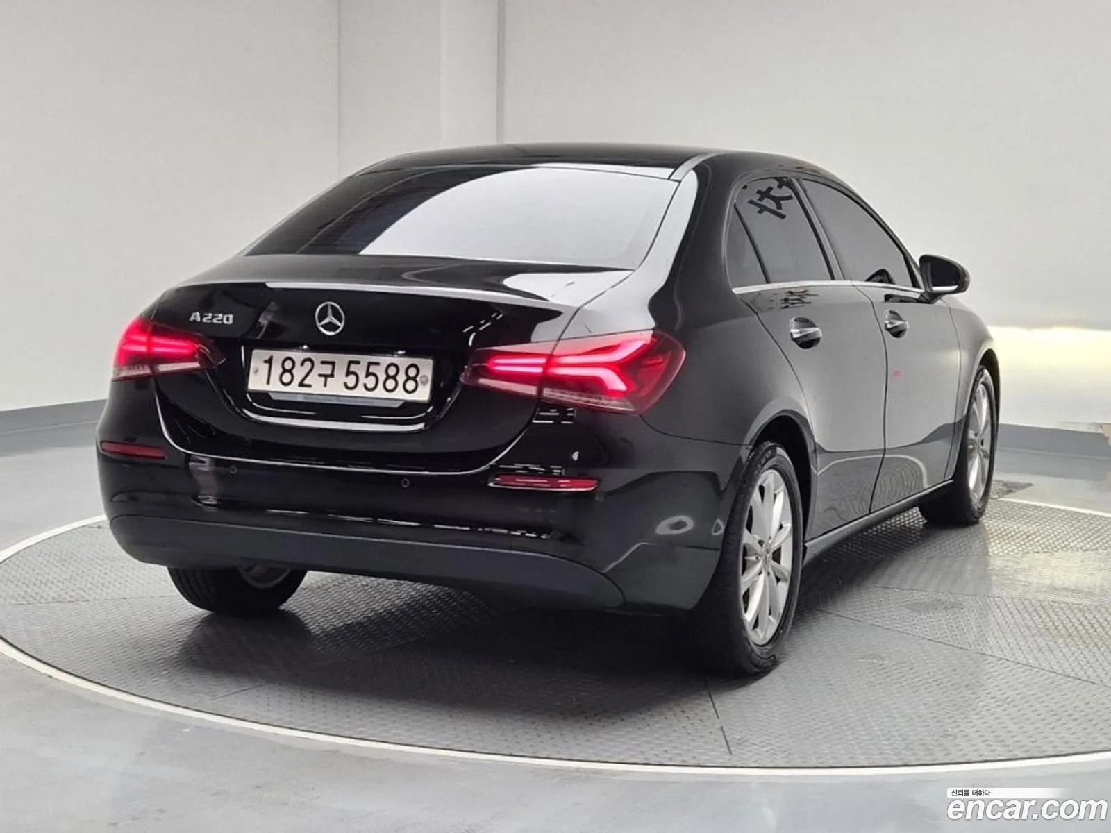 Mercedes-Benz A-Klasse Iv W177 A220 Sedan 2020 - фотография 18598462