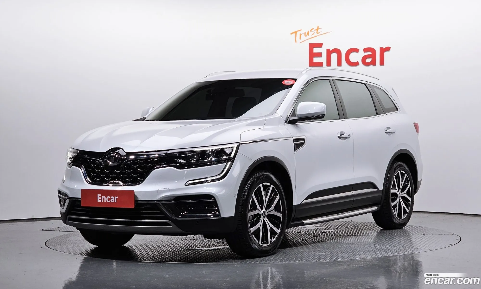 Renault Korea Samsung The New Qm6 20 Lpe Re Signature 2Wd - фотография 1949771