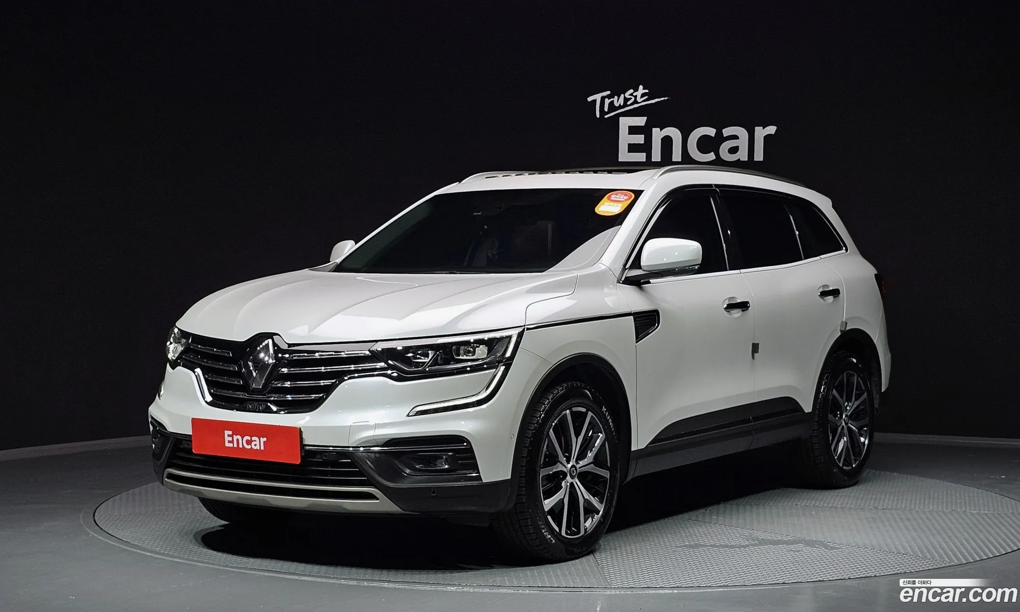 Renault Samsung Qm6 20 Lpe Re Signature 2Wd 2020 - фотография 1874310