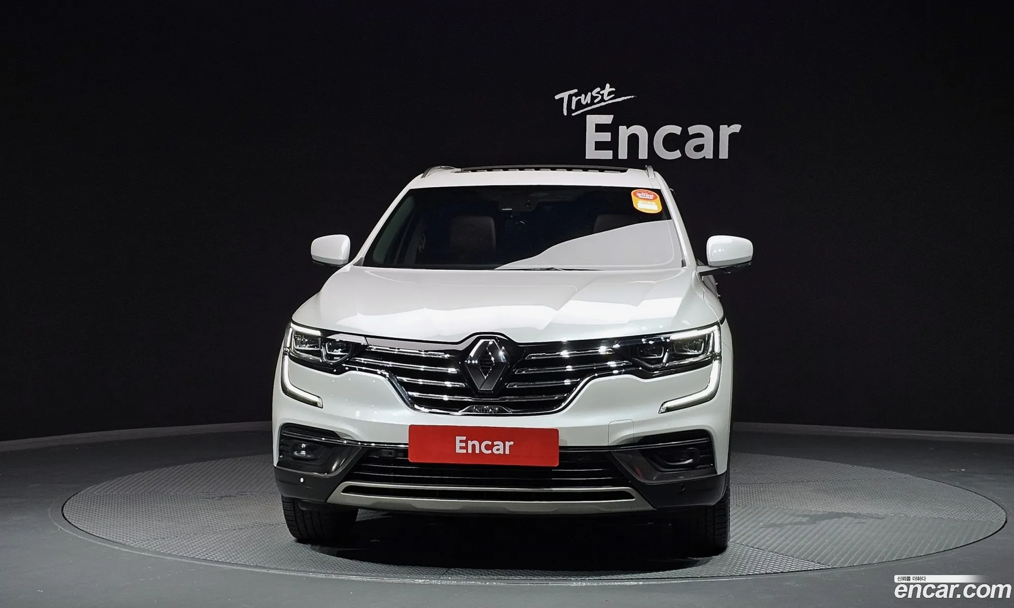 Renault Samsung Qm6 20 Lpe Re Signature 2Wd 2020 - фотография 1874312