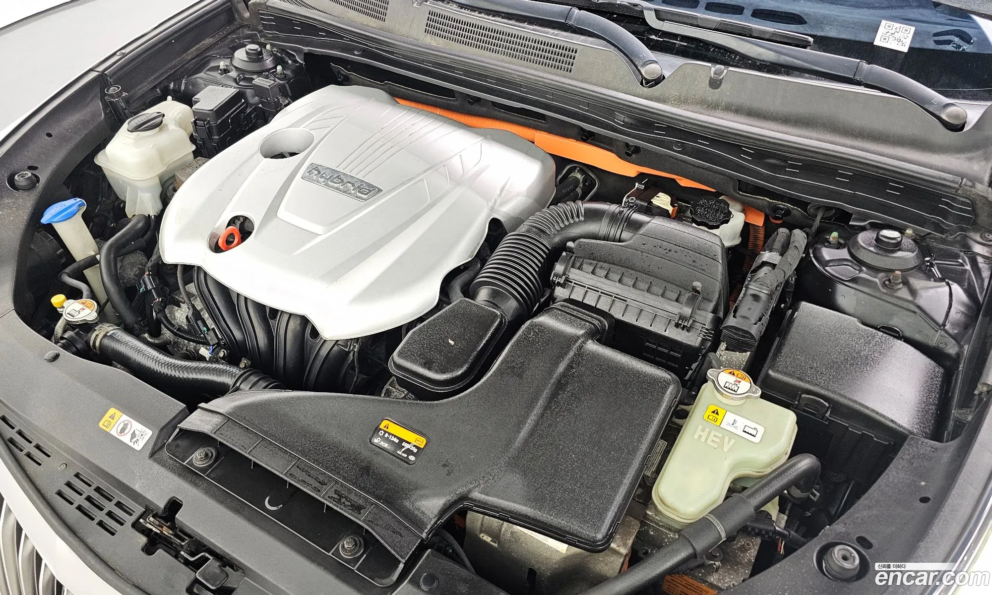 Hyundai Grandeur V Premium 2015 - фотография 18997563