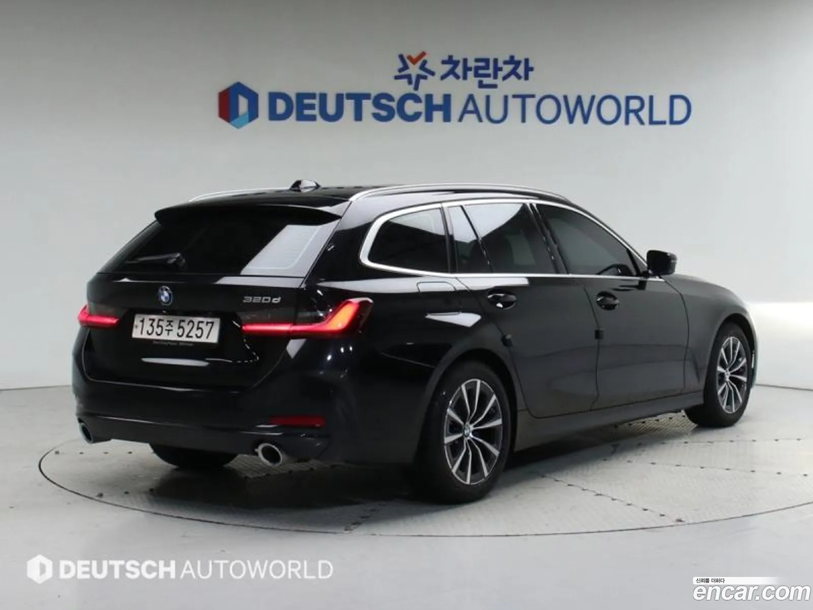 BMW 3Er 320D Touring 2023 - фотография 15571667
