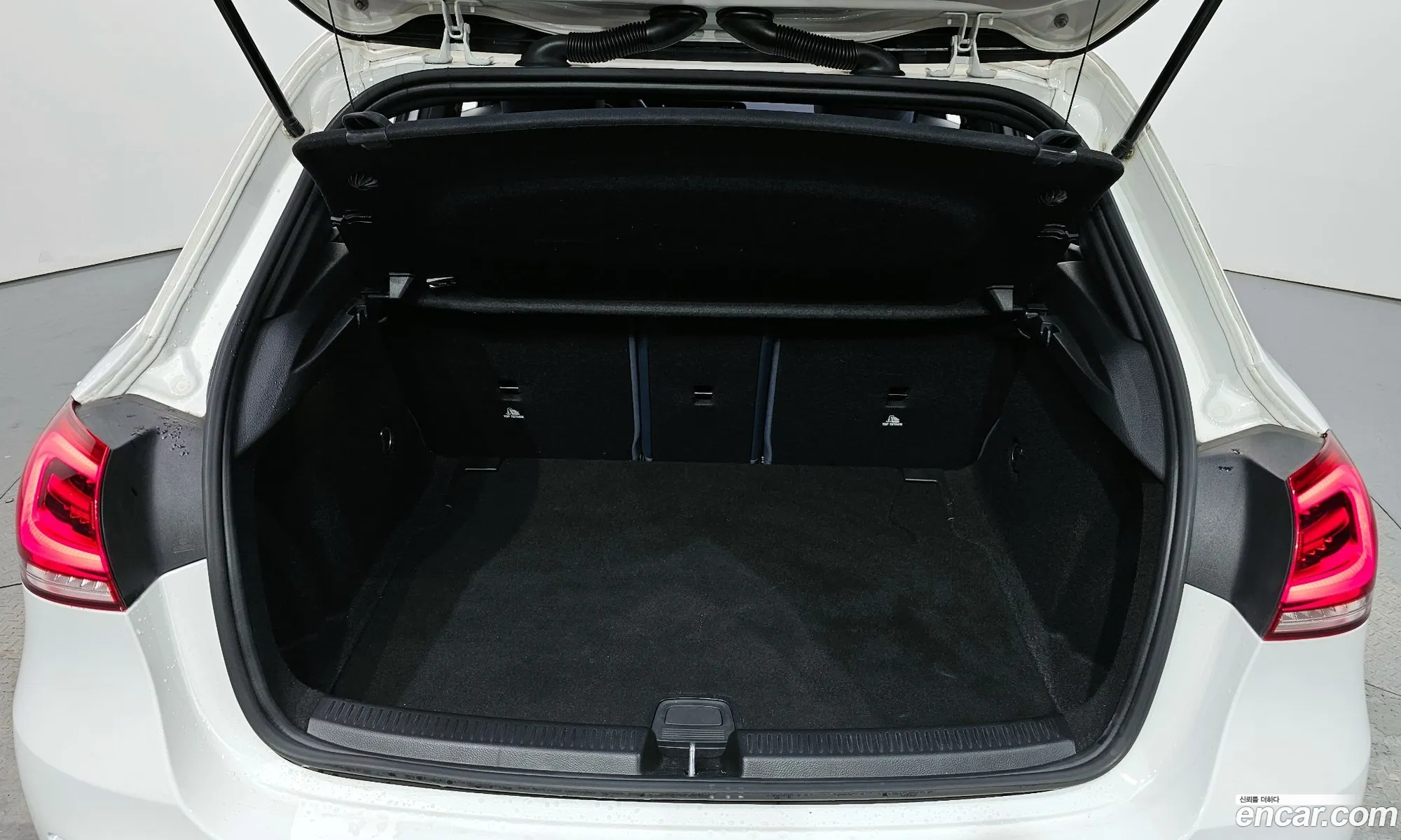 A-Class W177 A220 Hatchback - фотография 1056483