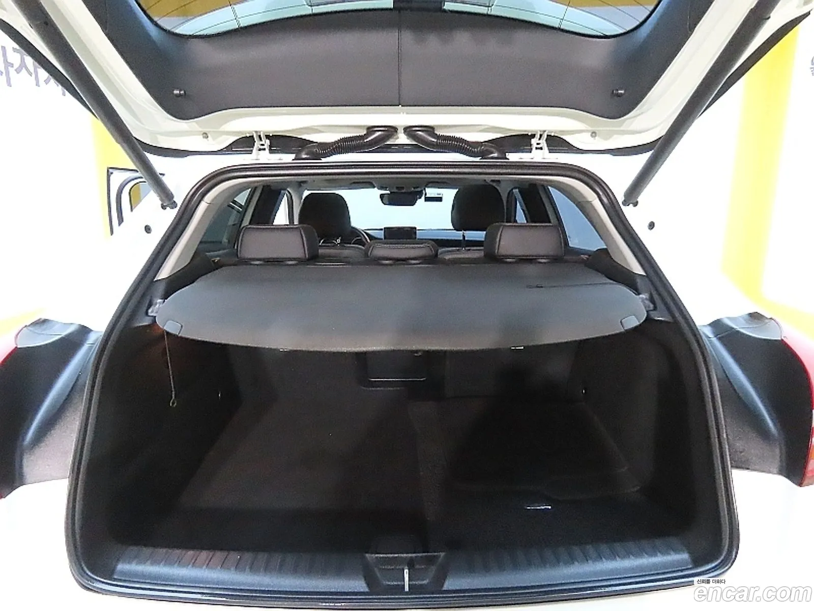 Mercedes Gla-Class X156 Gla220 - фотография 18404815