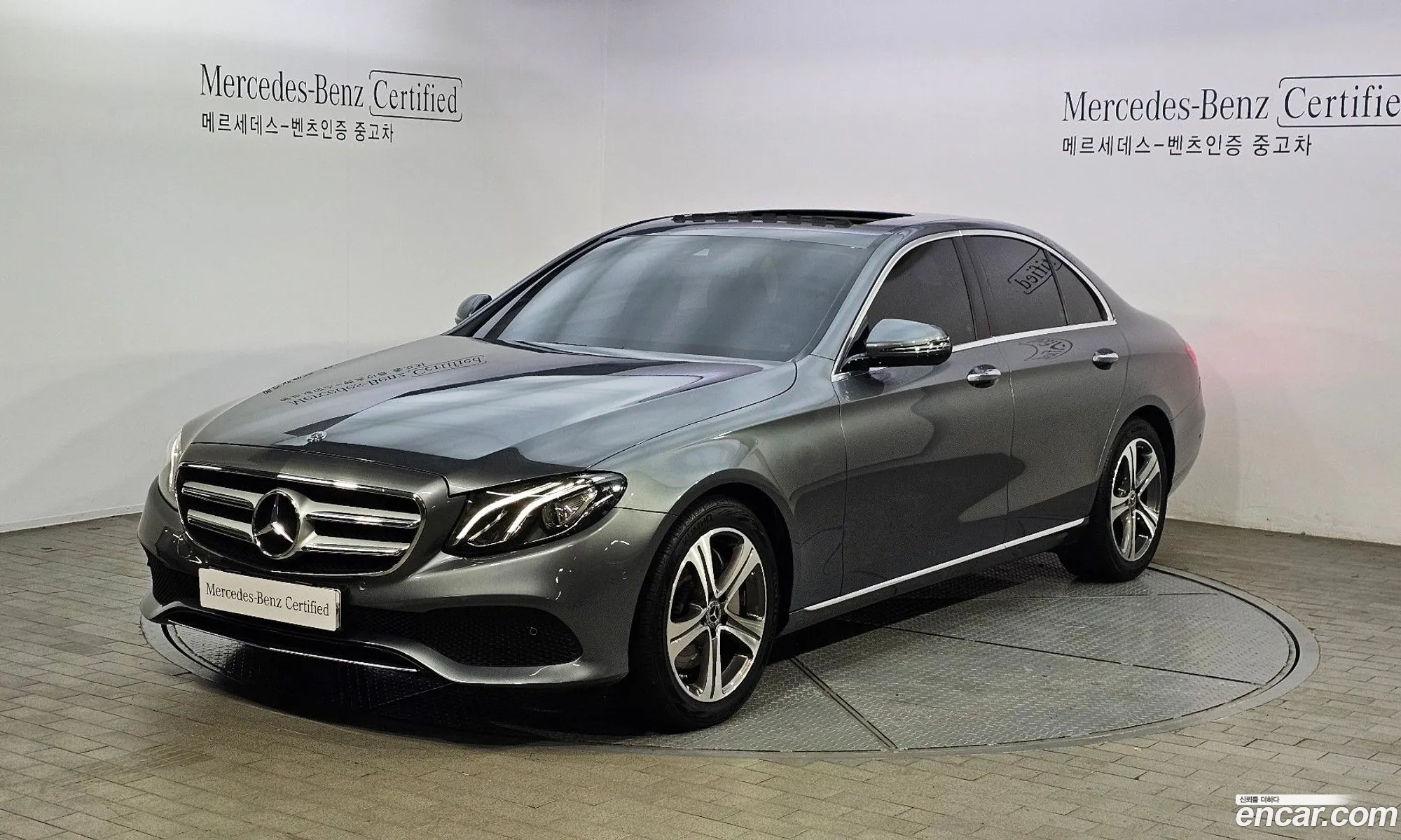 Mercedes-Benz E-Klasse V W213 S213 C238 E300 Avantgarde 2019 - фотография 18529095