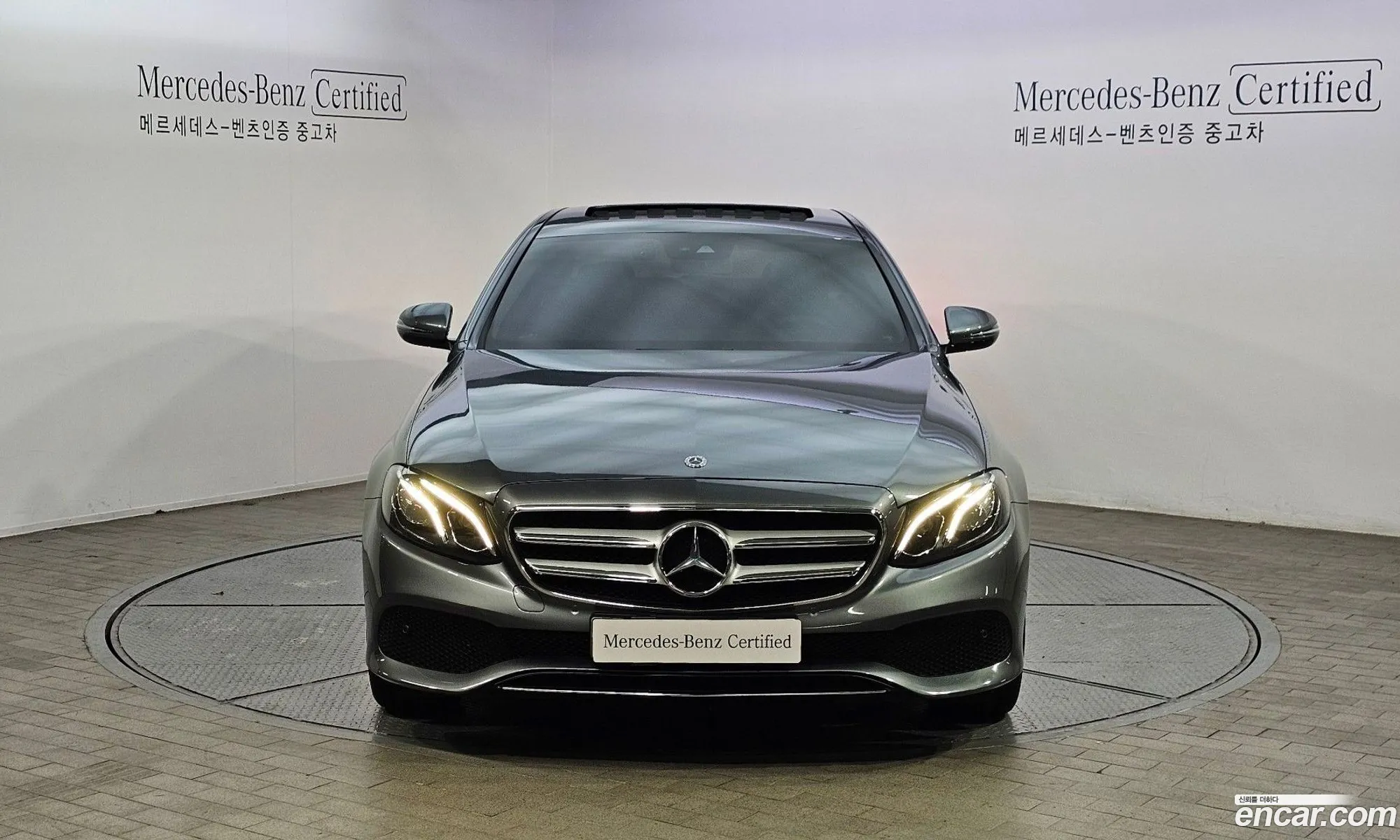 Mercedes-Benz E-Klasse V W213 S213 C238 E300 Avantgarde 2019 - фотография 18529097