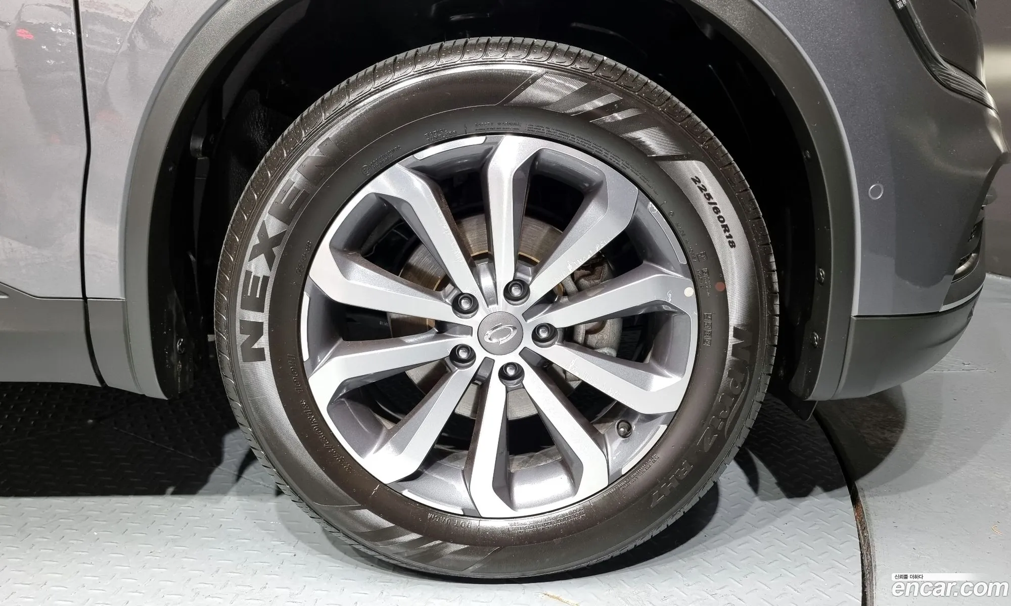 Renault Samsung Qm6 20 Lpe Re 2Wd 2021 - фотография 1823548