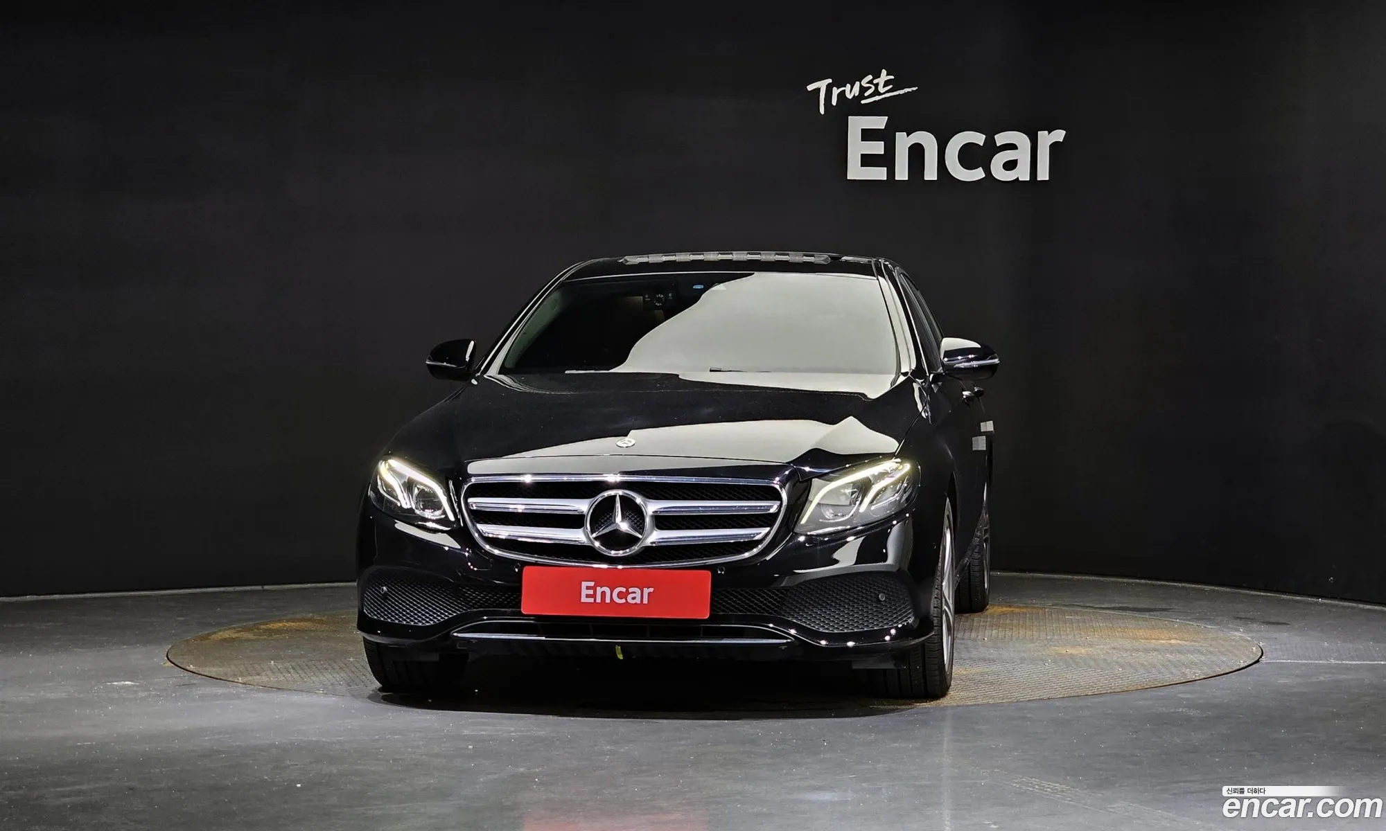 Mercedes-Benz E-Klasse V W213 S213 C238 E220D Avant Garde 2019 - фотография 18465425