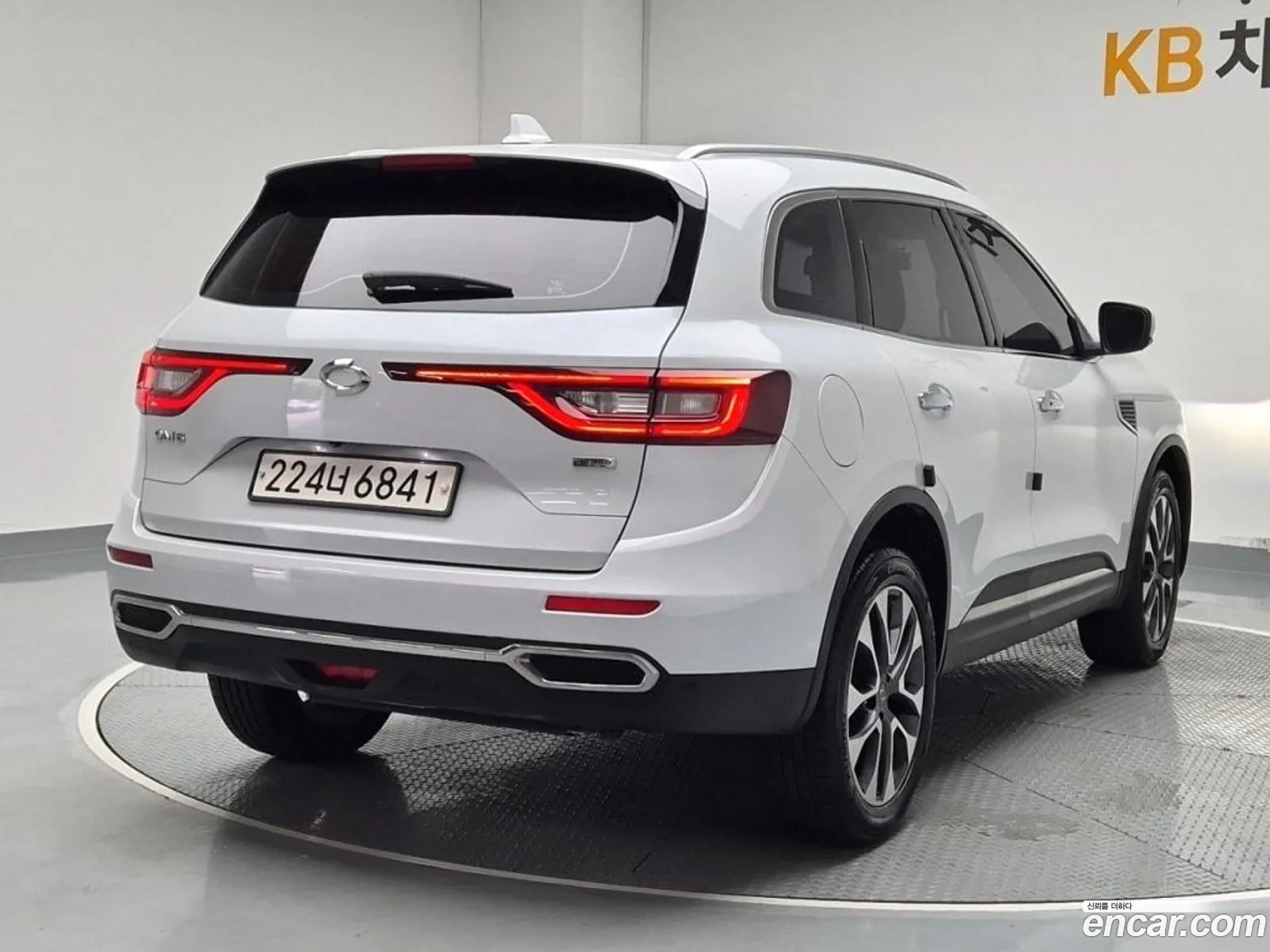 Renault Samsung Qm6 Diesel 4Wd Re Signature 2018 - фотография 2016864