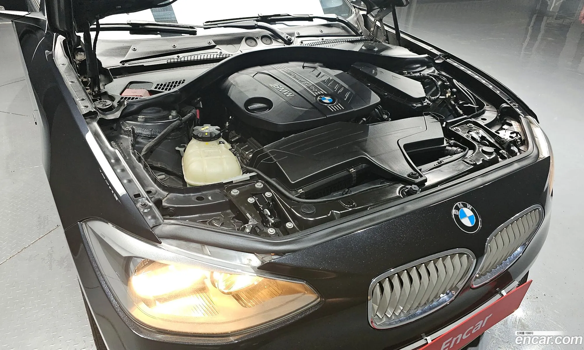 BMW 1Er 118D Urban 5 Door 2014 - фотография 15424898