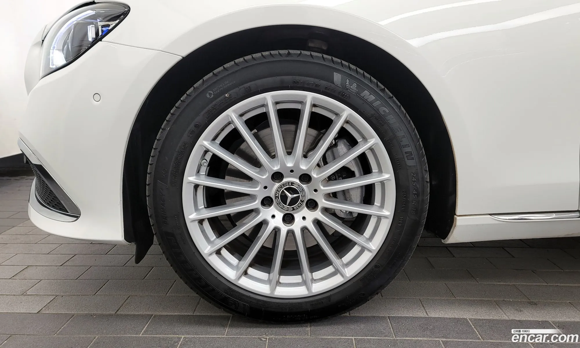 Mercedes-Benz E-Klasse E250 Exclusive 2023 - фотография 18404862