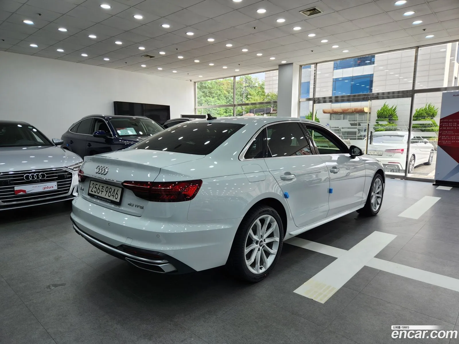 Audi A4 40Tfsi 2022 - фотография 5241