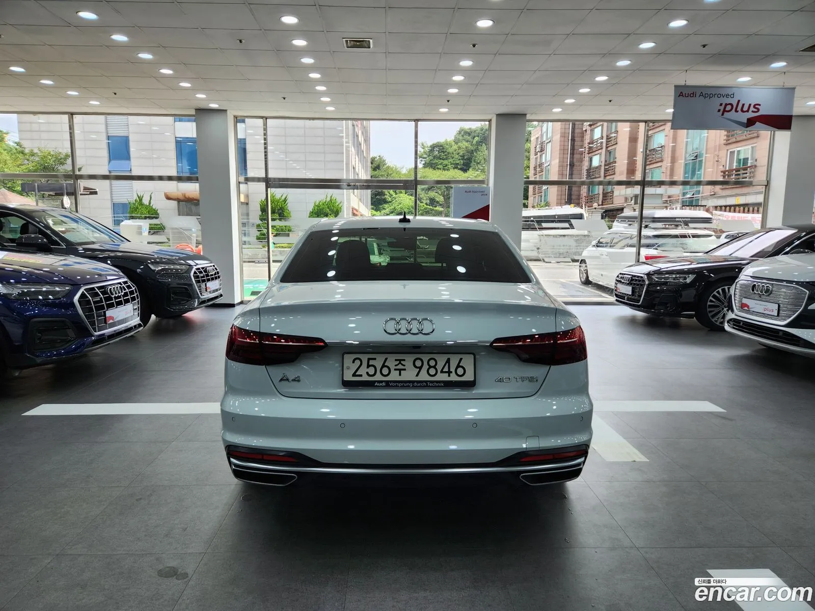 Audi A4 40Tfsi 2022 - фотография 5243