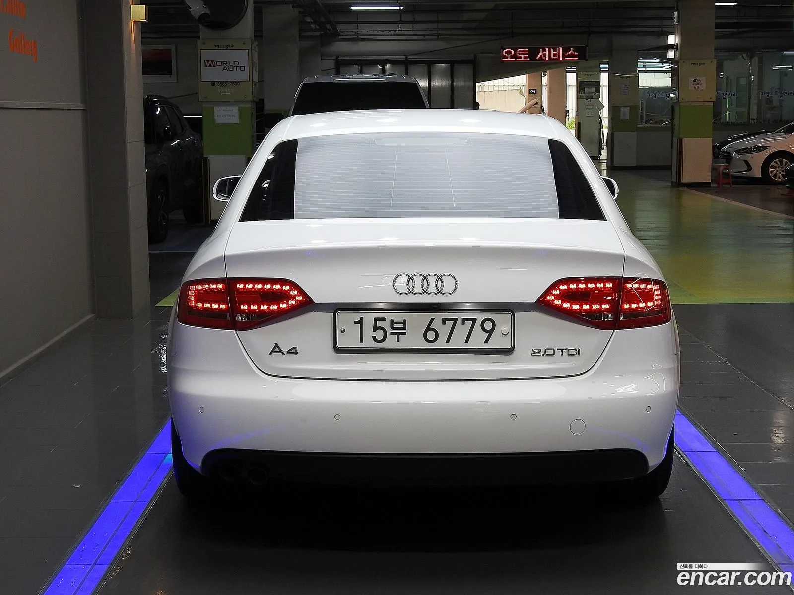 Audi A4 Iv B8 20 Tdi 2012 - фотография 5178
