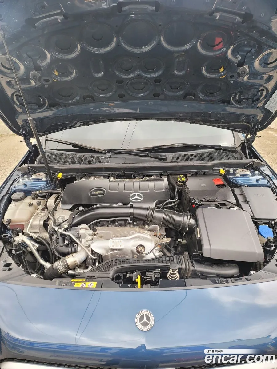 Mercedes-Benz A-Klasse Iv W177 A220 Sedan 2020 - фотография 18517298