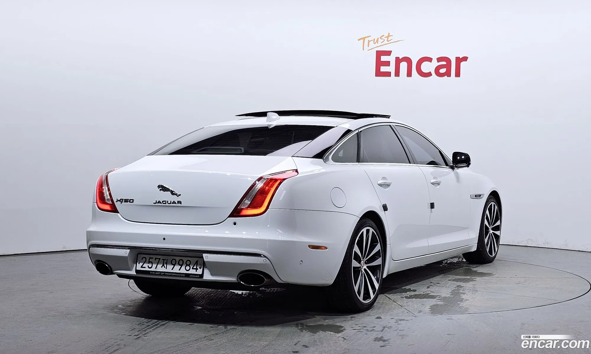 Jaguar Xj Iv X351 30D Xj50 Lwb 2019 - фотография 4437294