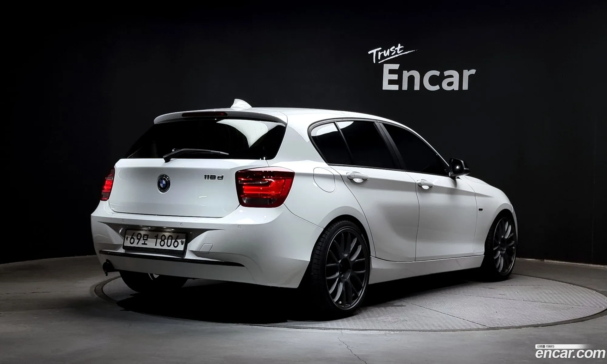 BMW 1Er Ii F20F21 118D Sport 5 Door 2015 - фотография 15572169