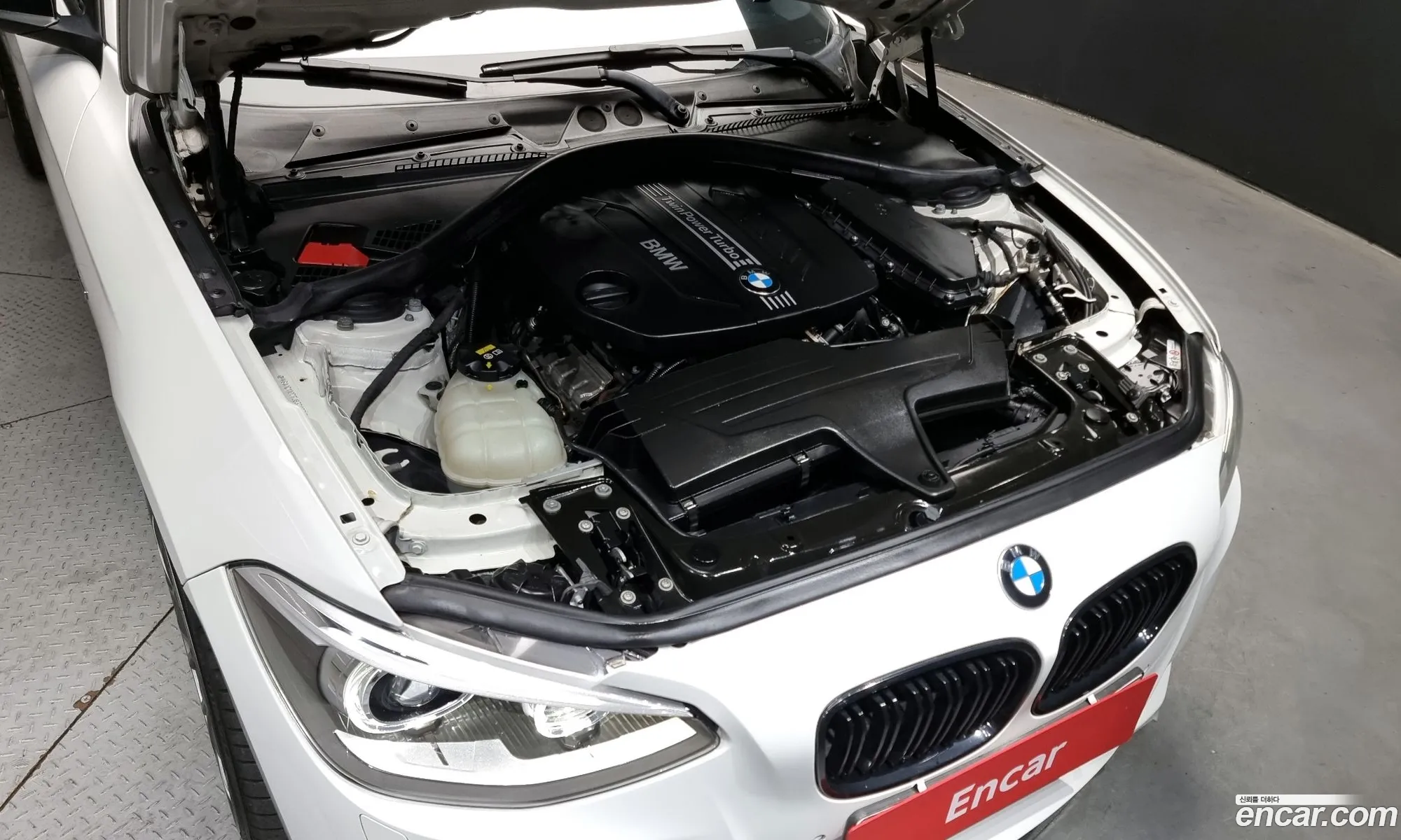 BMW 1Er Ii F20F21 118D Sport 5 Door 2015 - фотография 15572173