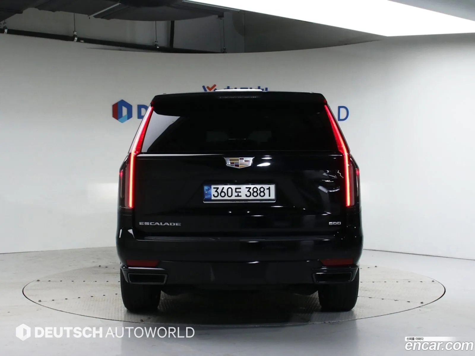 Cadillac Escalade V 62 2022 - фотография 4570902