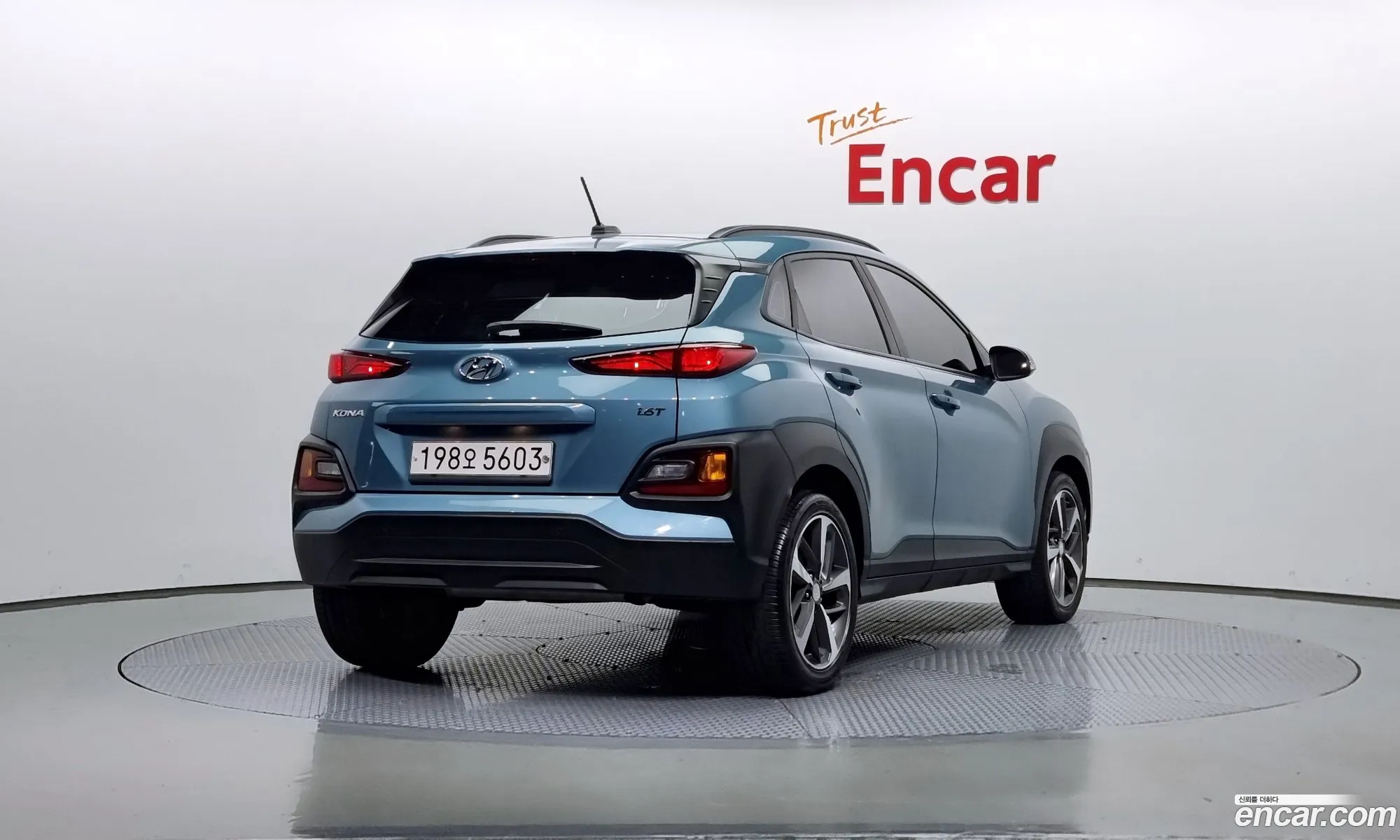 Hyundai Kona 16 Turbo 2Wd 2018 - фотография 18659282