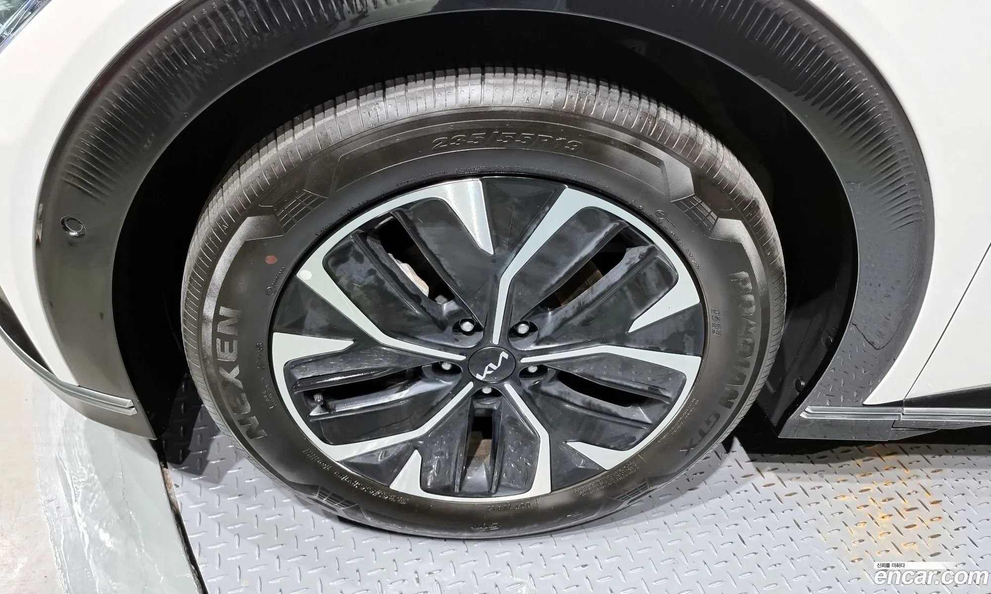 Kia Ev6 Ev6 Long Range 2022 - фотография 12741993