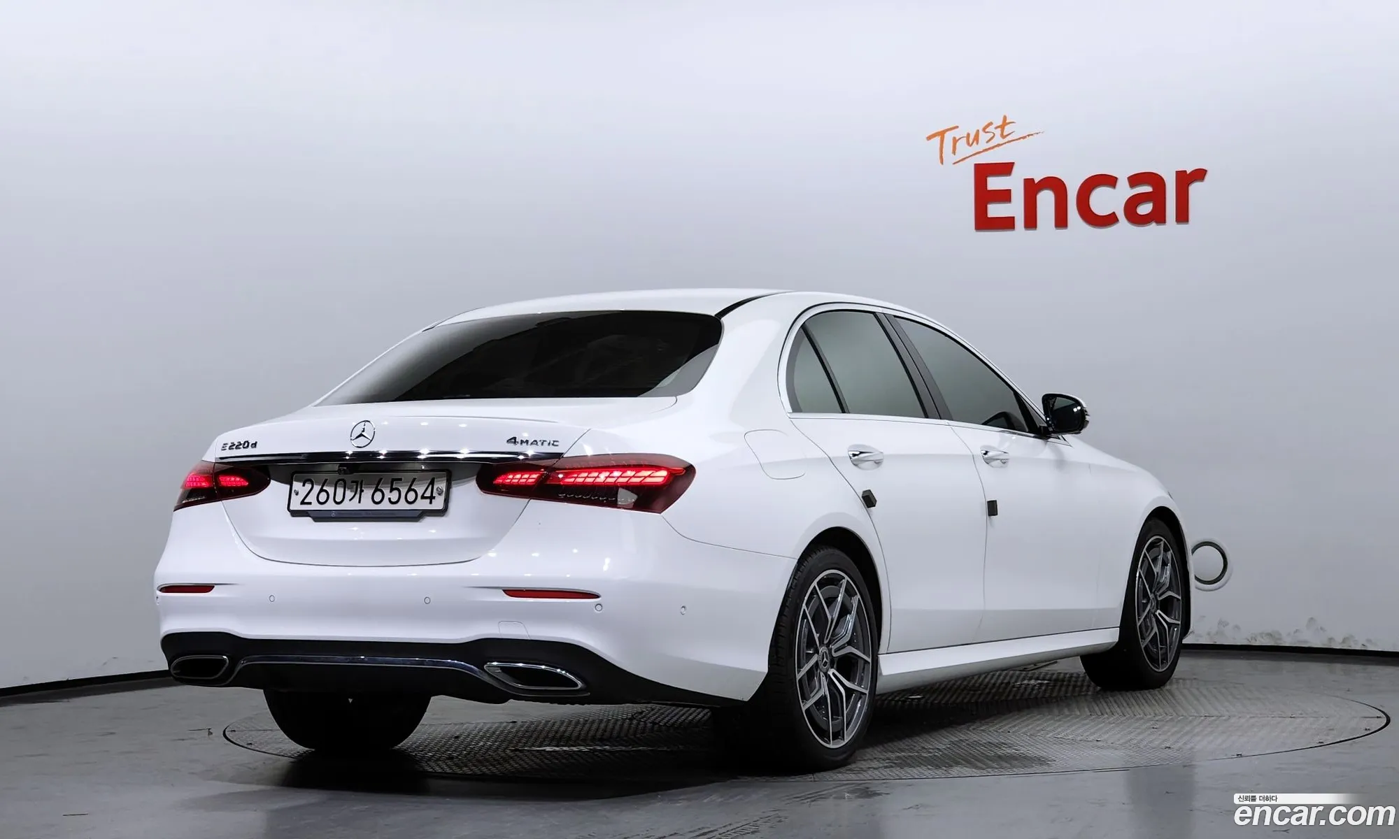 Mercedes-Benz E-Klasse V W213 S213 C238 E220D 4Matic Amg Line 2021 - фотография 18465484