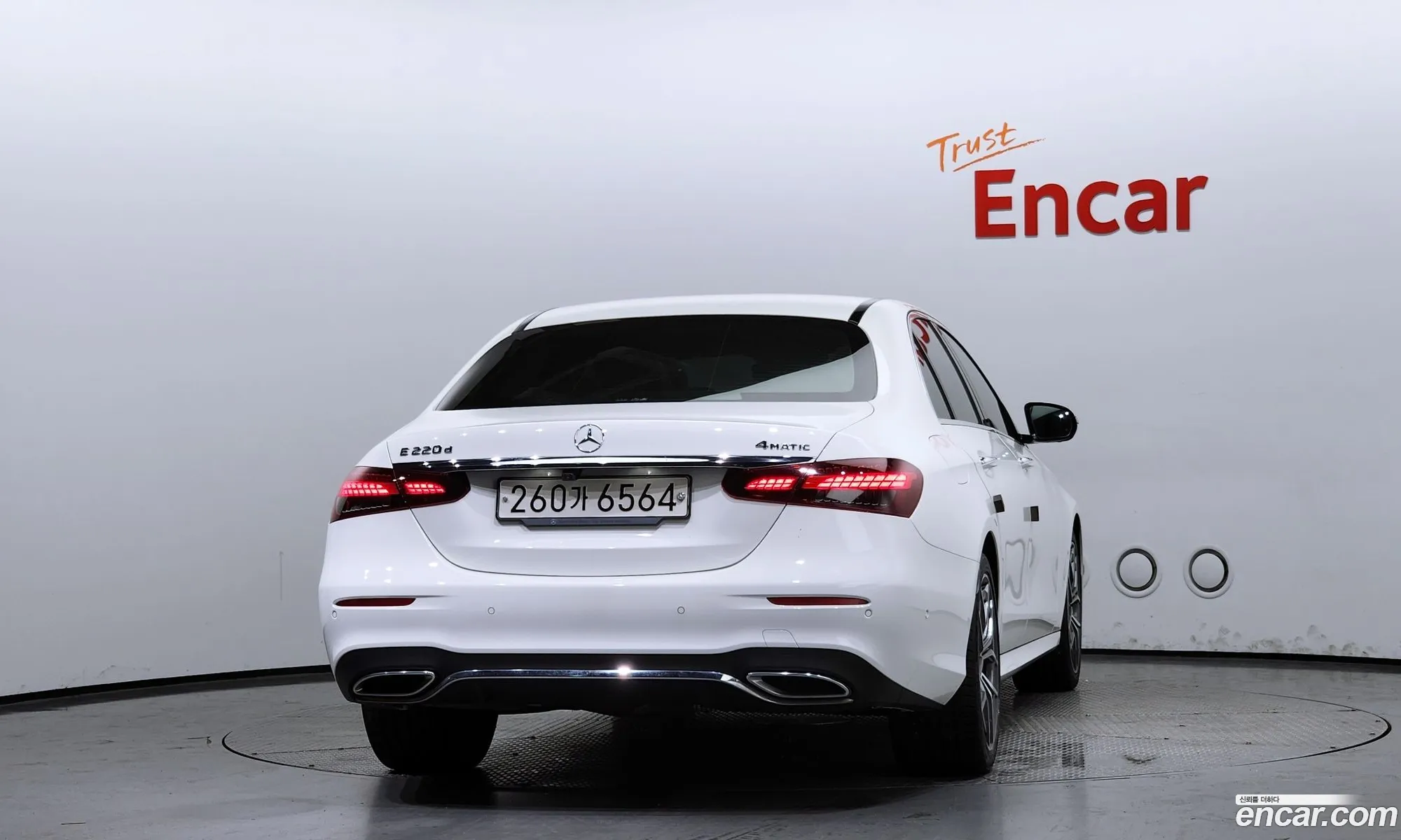 Mercedes-Benz E-Klasse V W213 S213 C238 E220D 4Matic Amg Line 2021 - фотография 18465486