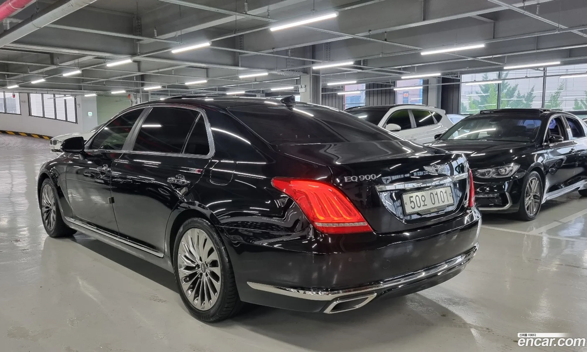 Genesis Eq900 38 Gdi Awd Prestige - фотография 1673222