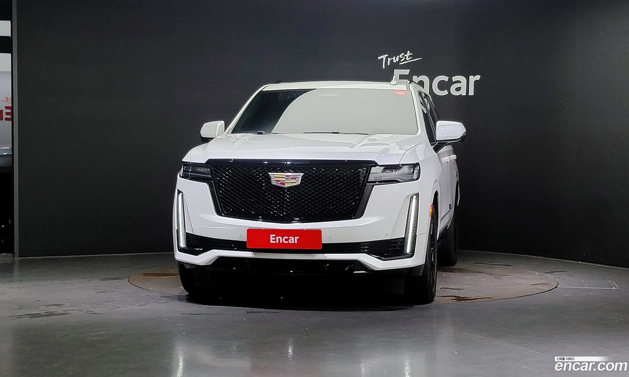 Cadillac Escalade V 62 2021 - фотография 4797120