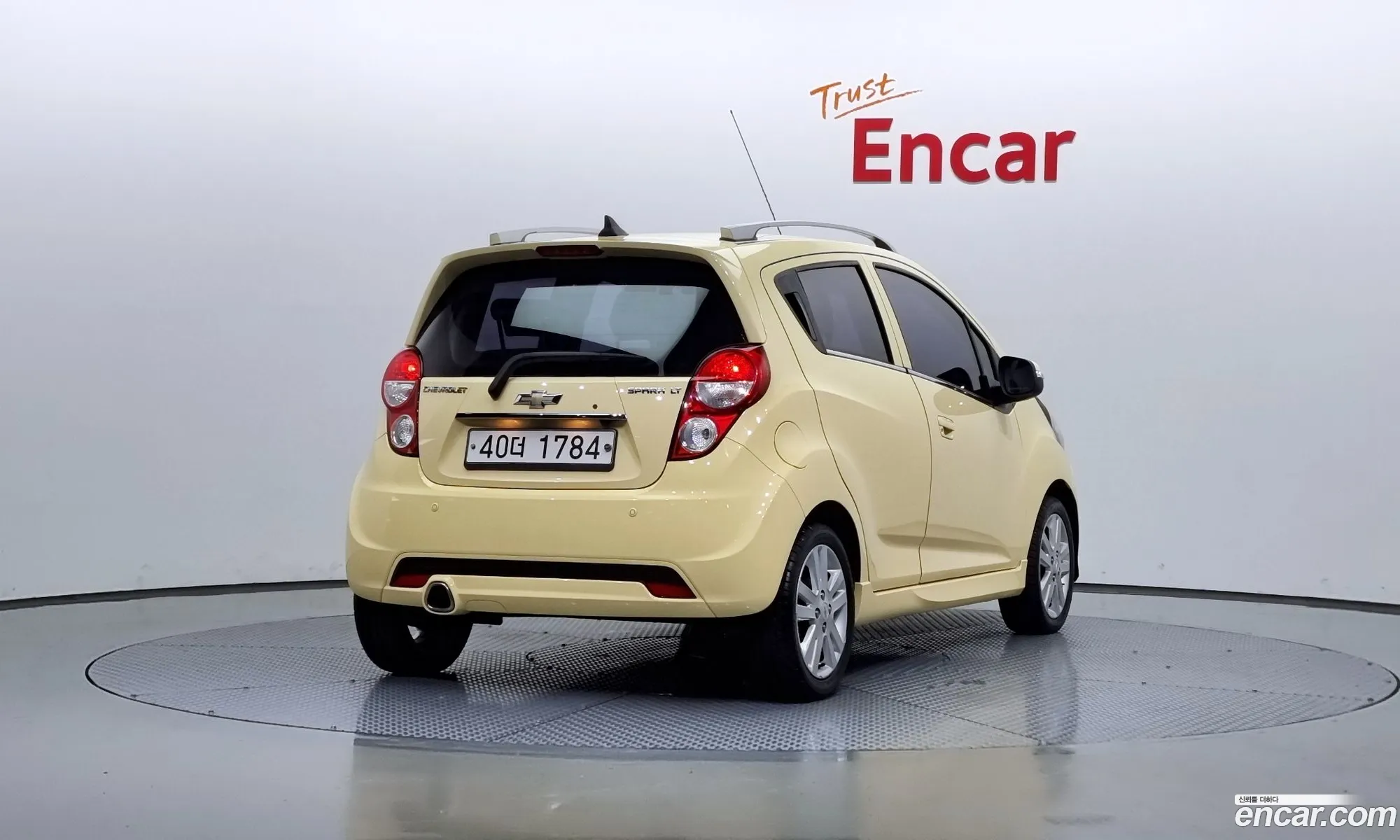 Chevrolet Spark Iii Lt 2013 - фотография 19813382
