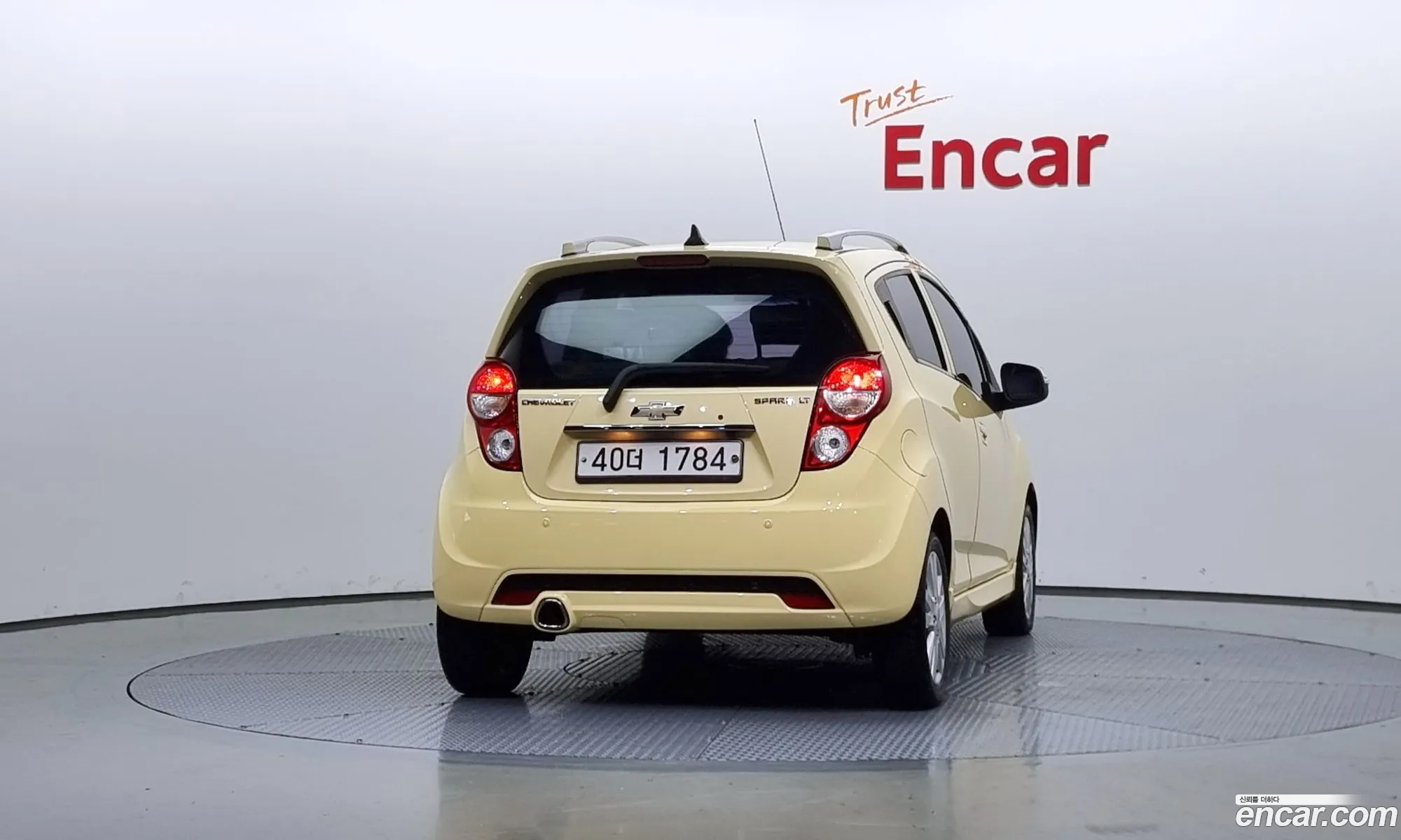 Chevrolet Spark Iii Lt 2013 - фотография 19813384