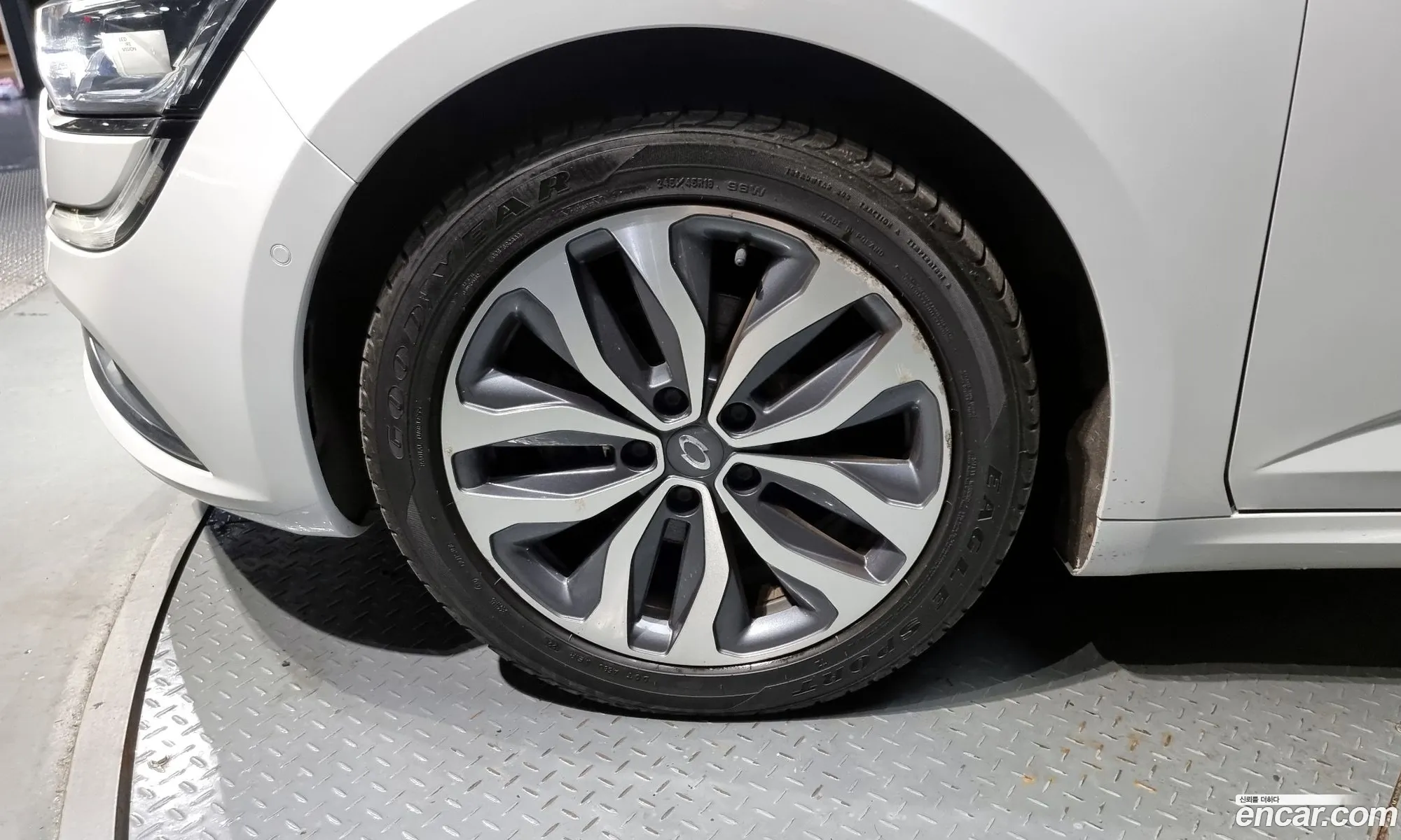 Renault Samsung Sm6 20Gdere 2017 - фотография 1646595
