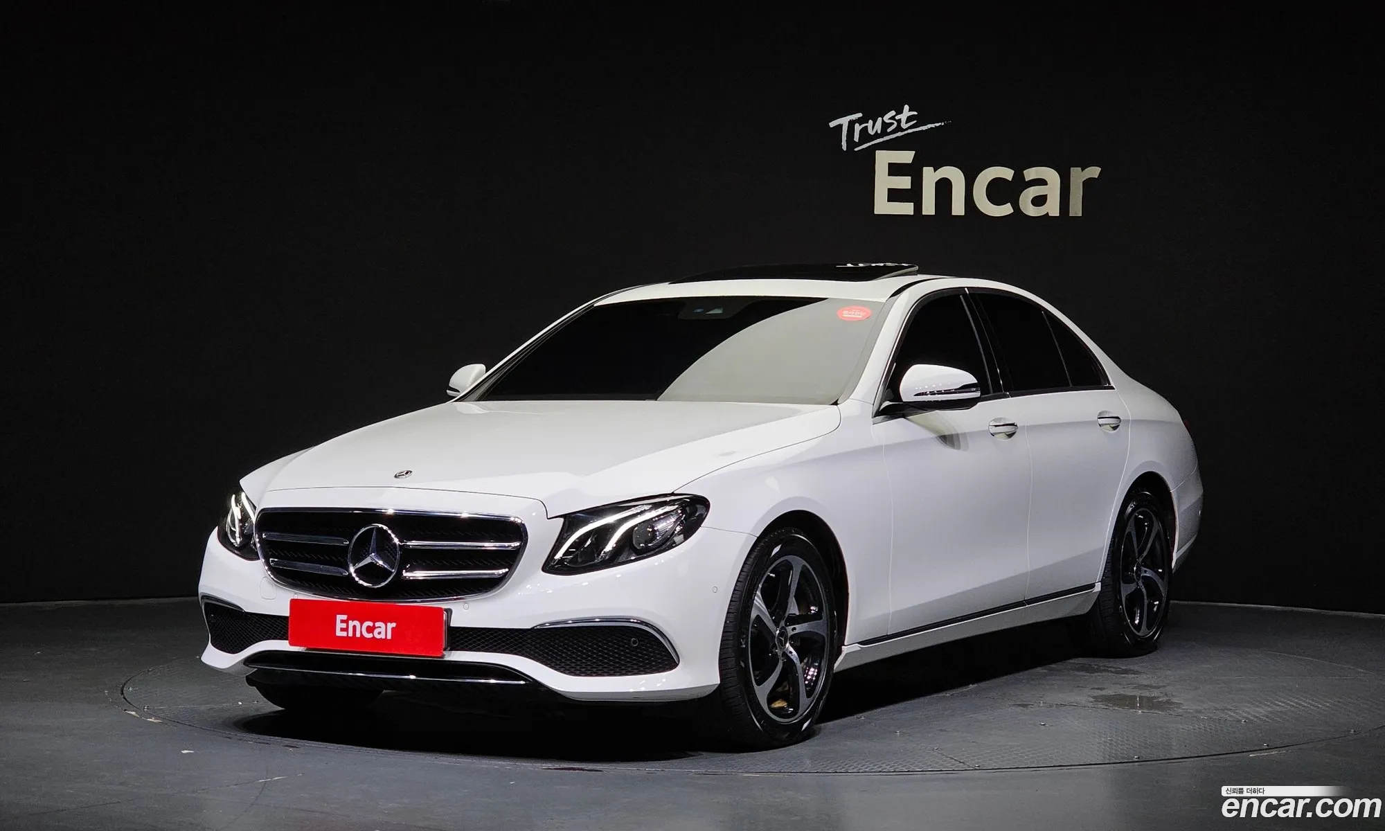 Mercedes-Benz E-Klasse V W213 S213 C238 E250 Avantgarde 2020 - фотография 18364942