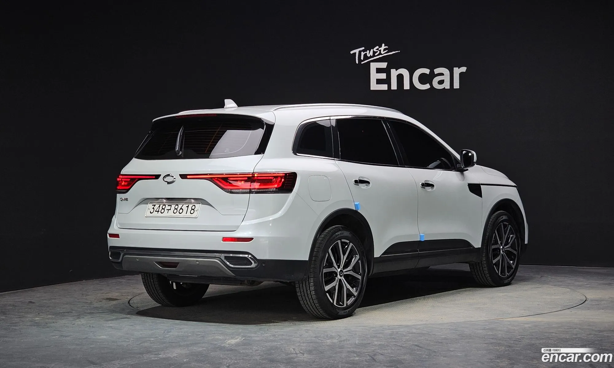 Renault Samsung Qm6 I 20 Lpe Re Signature 2Wd 2022 - фотография 1706026