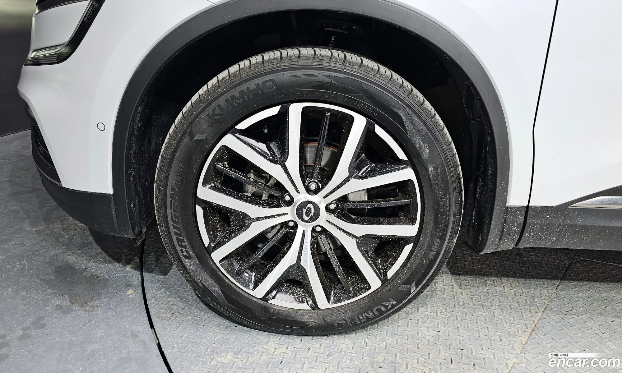 Renault Samsung Qm6 I 20 Lpe Re Signature 2Wd 2022 - фотография 1706029