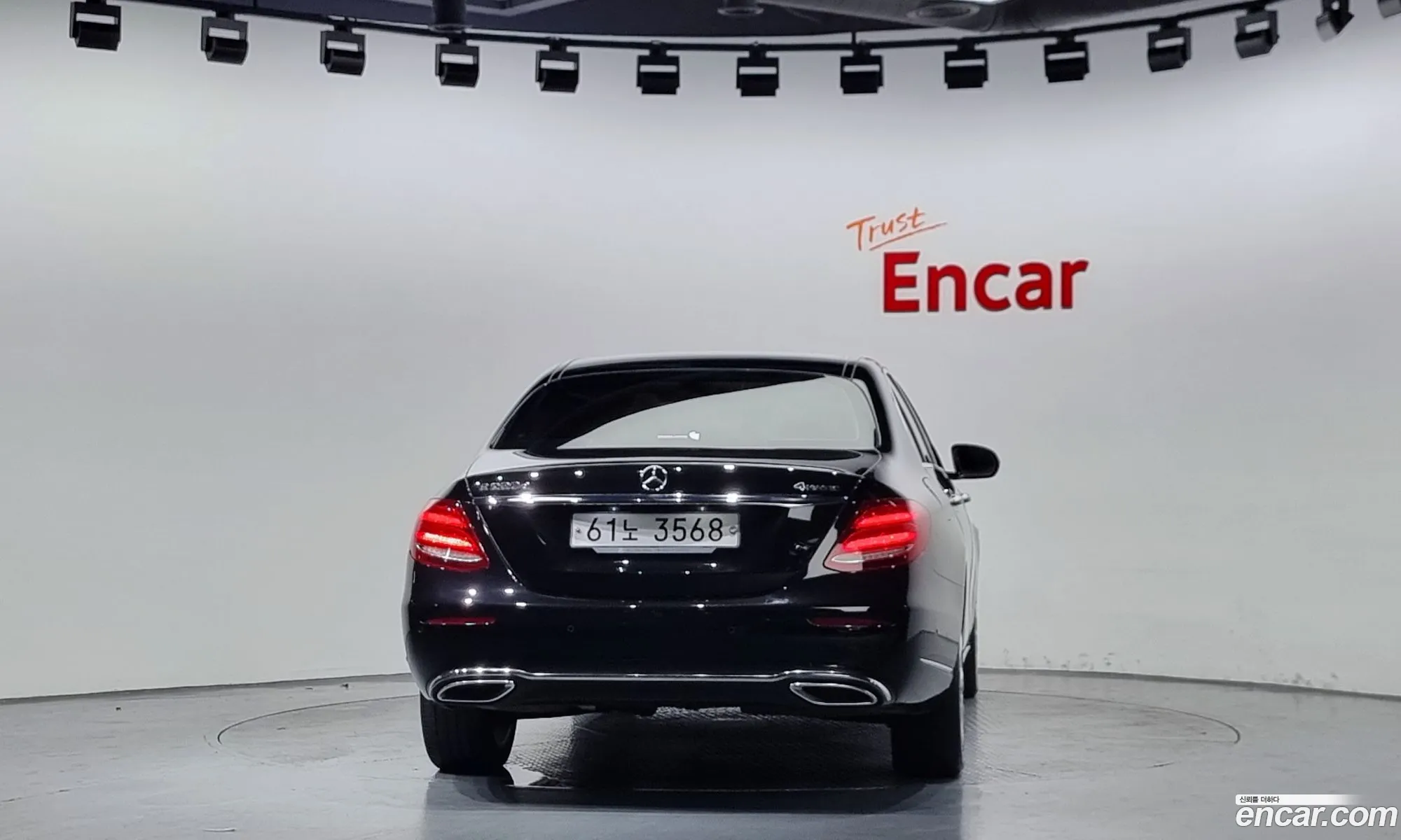 Mercedes-Benz E-Klasse V W213 S213 C238 E220D 4Matic Exclusive 2019 - фотография 18465450