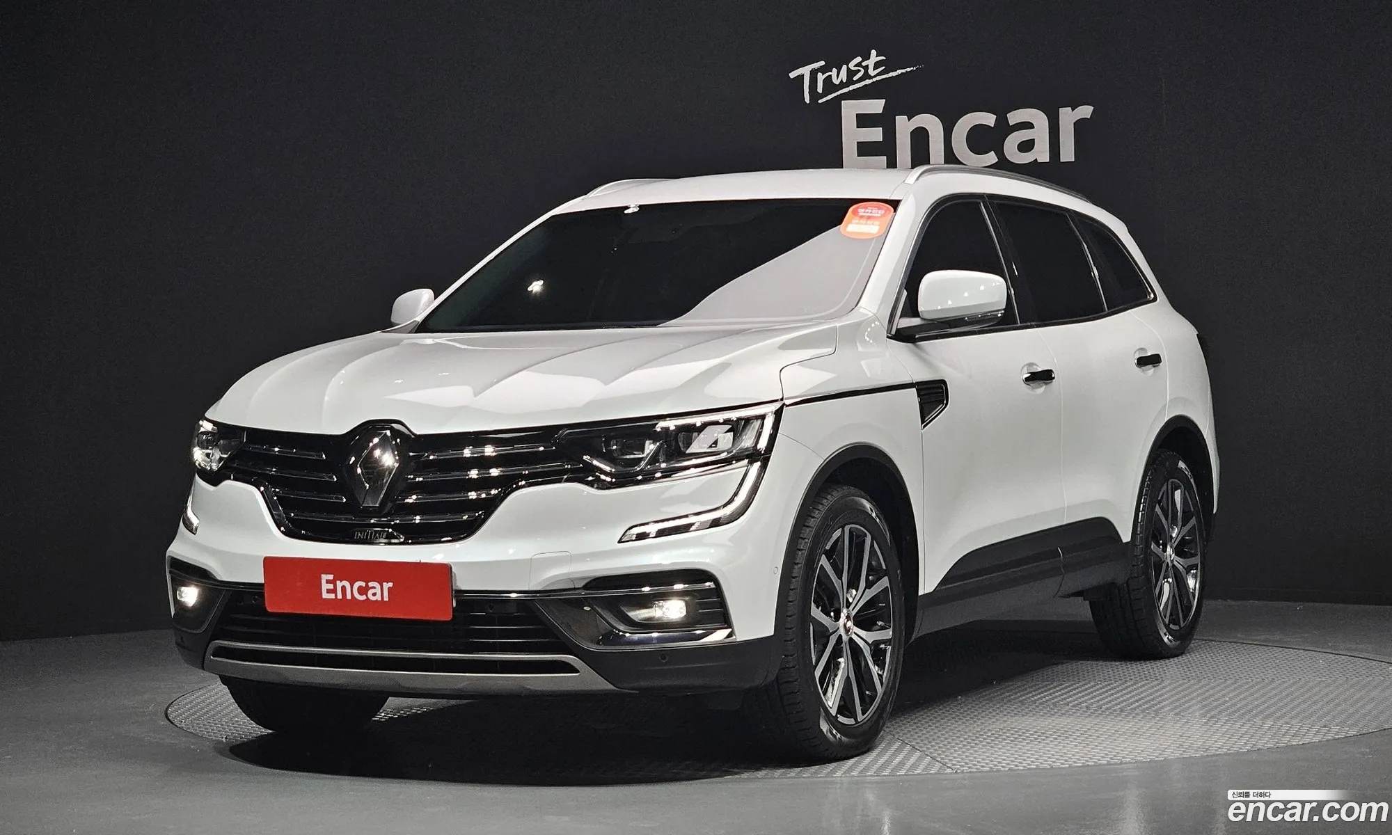 Renault Samsung Qm6 20 Lpe Re Signature 2Wd 2020 - фотография 1780835