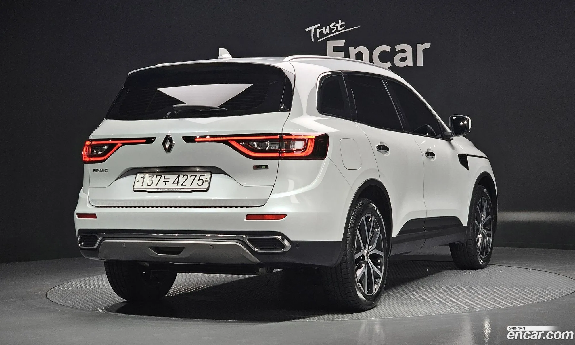 Renault Samsung Qm6 20 Lpe Re Signature 2Wd 2020 - фотография 1780836