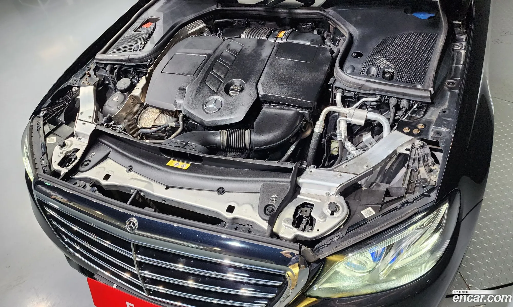 Mercedes-Benz E-Klasse V W213 S213 C238 E220D Exclusive 2019 - фотография 18385366